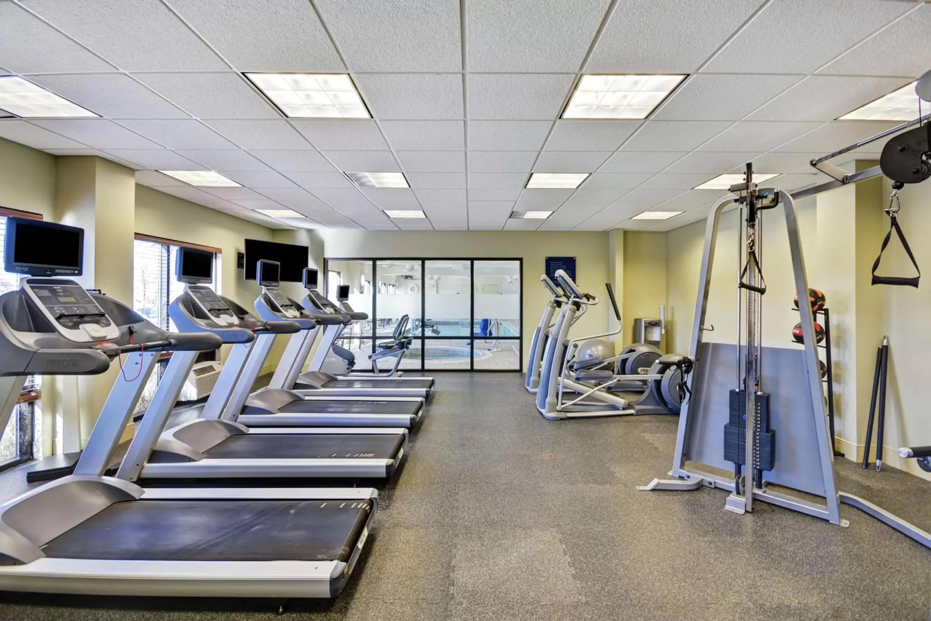 Fitness centre/facilities, Fitness Center/Facilities in Hampton Inn & Suites Columbus-Easton Area