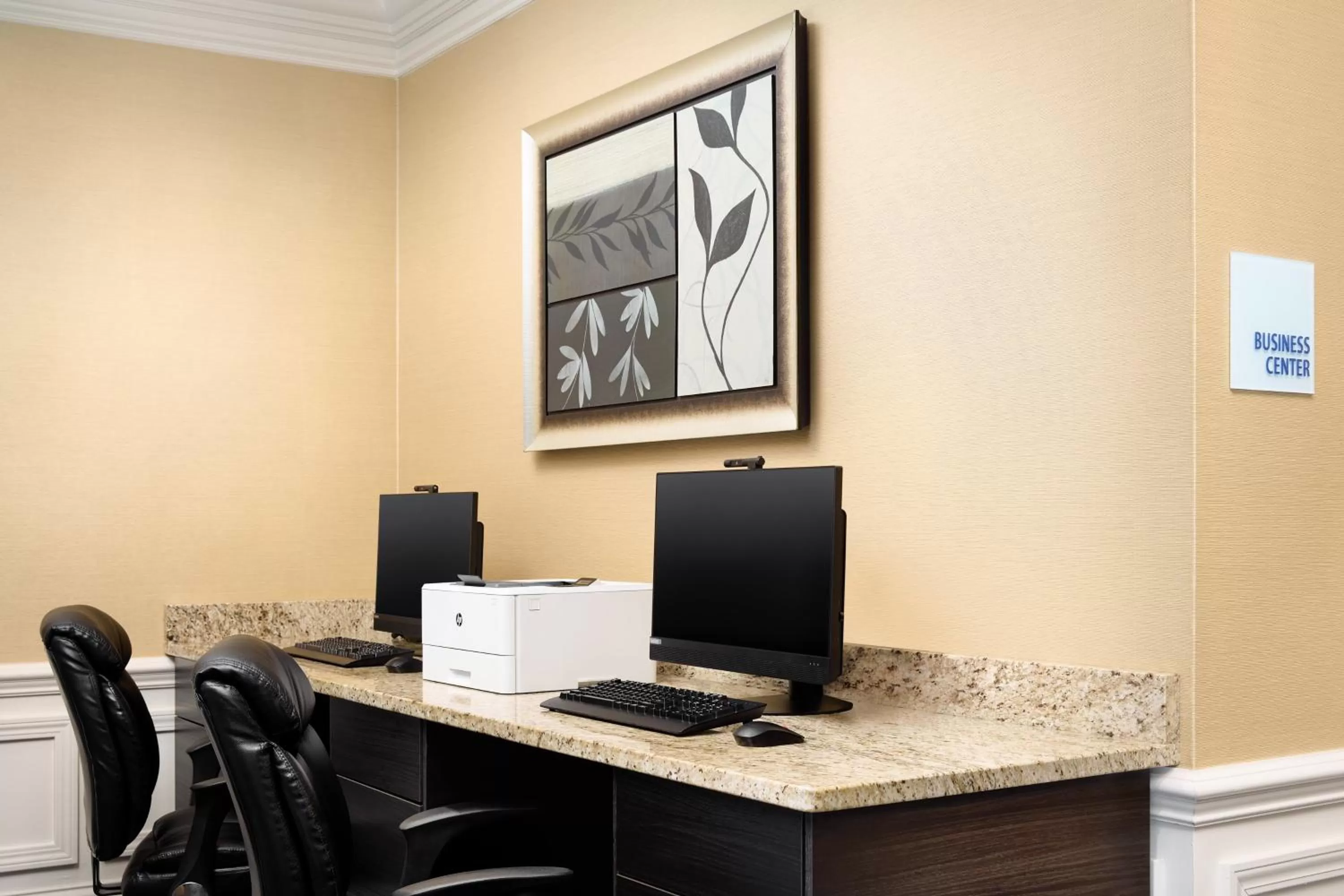 Other in Holiday Inn Express & Suites Alpharetta by IHG