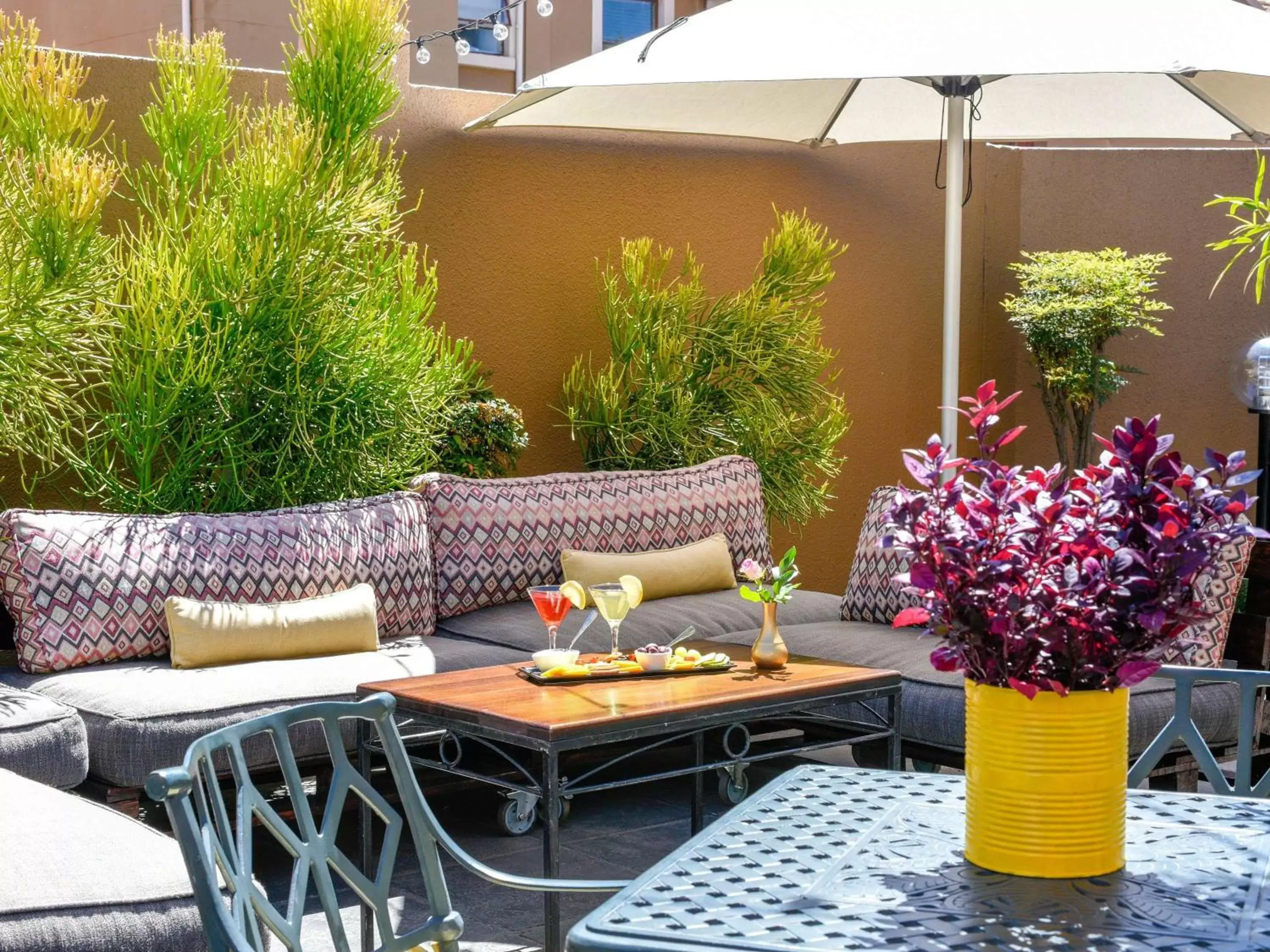 Sports, Patio/Outdoor Area in Mercure Hotel Bedfordview