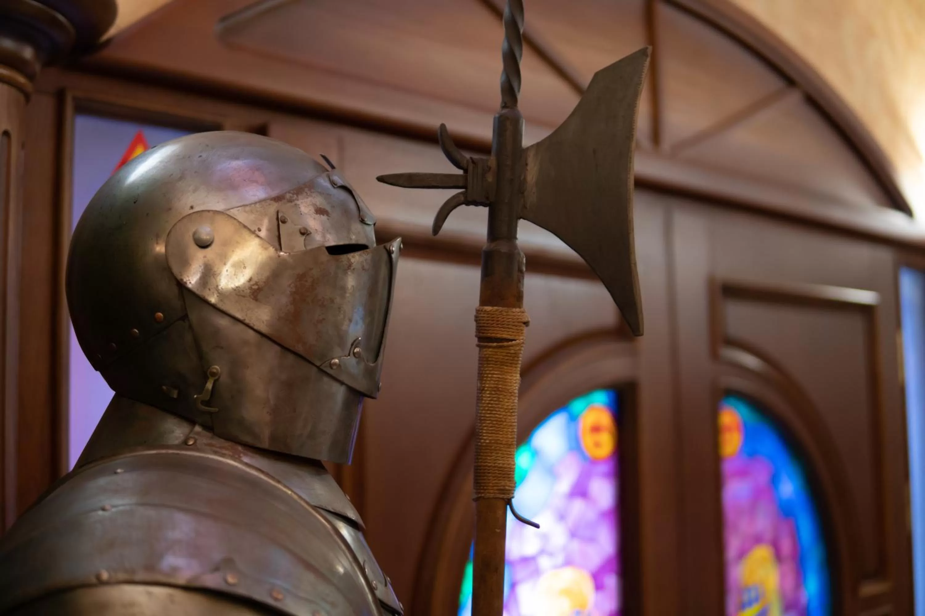 Decorative detail in Kamelot