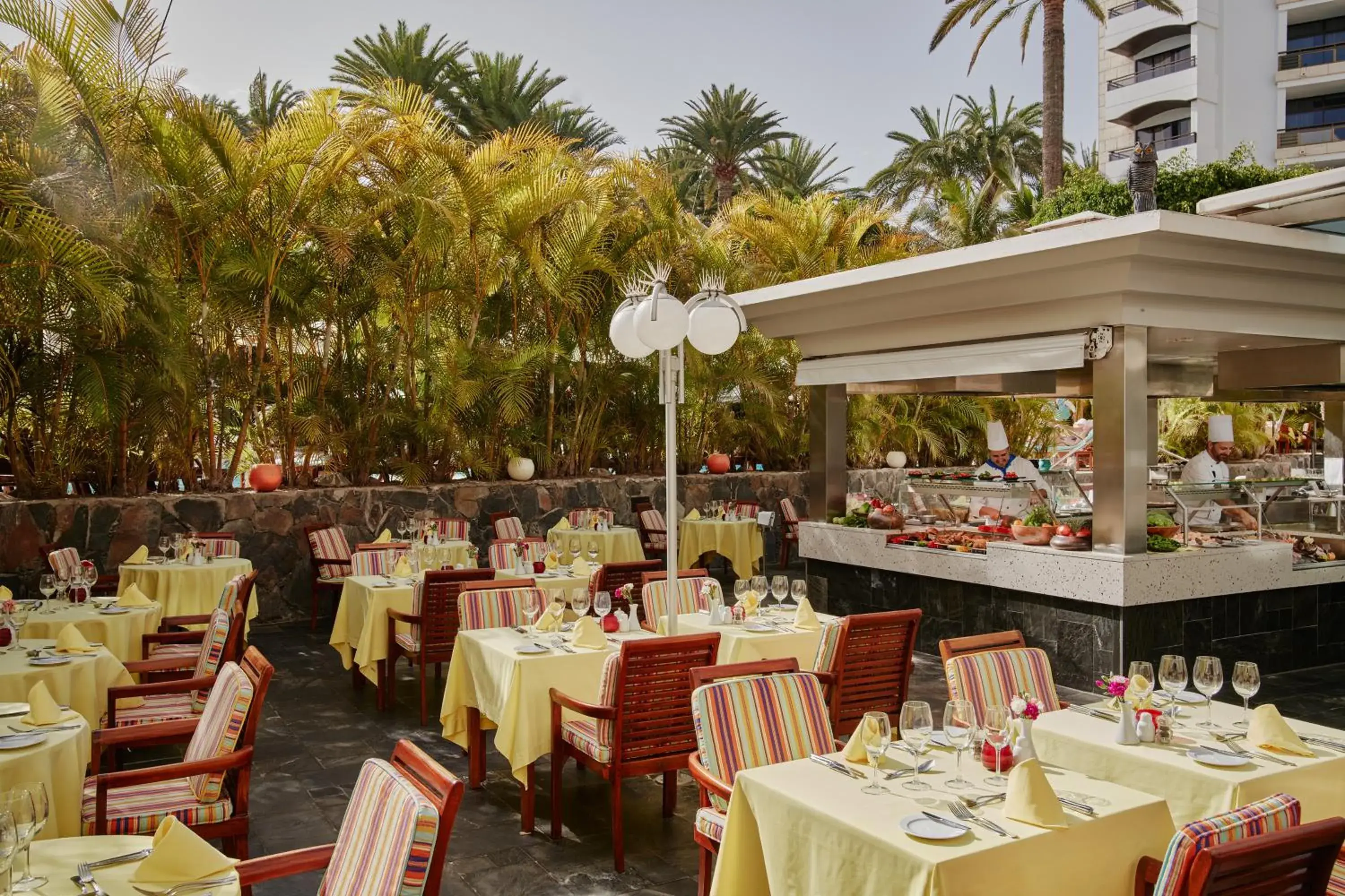 Restaurant/Places to Eat in Seaside Palm Beach