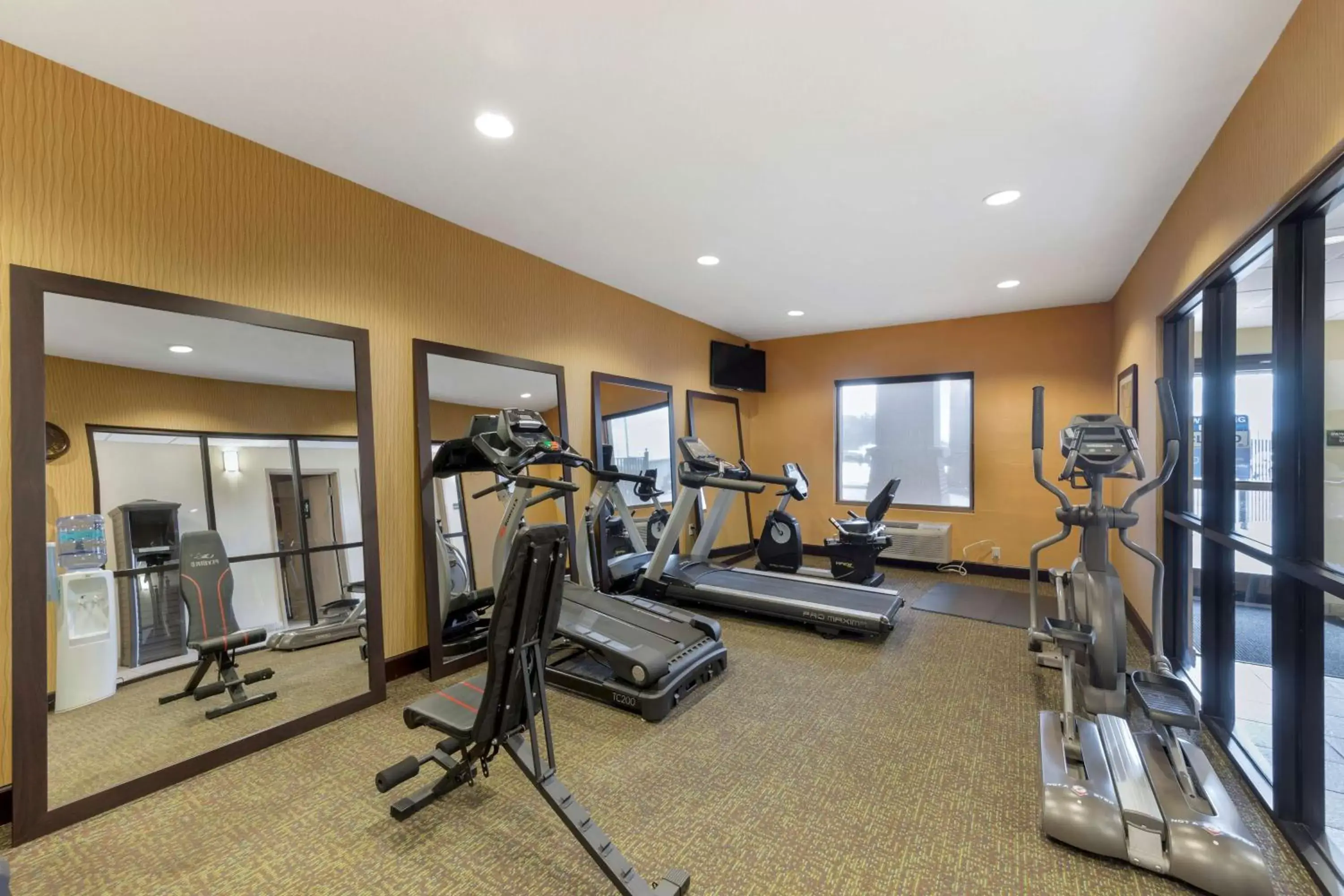 Fitness centre/facilities, Fitness Center/Facilities in Best Western Plus Gadsden Hotel & Suites
