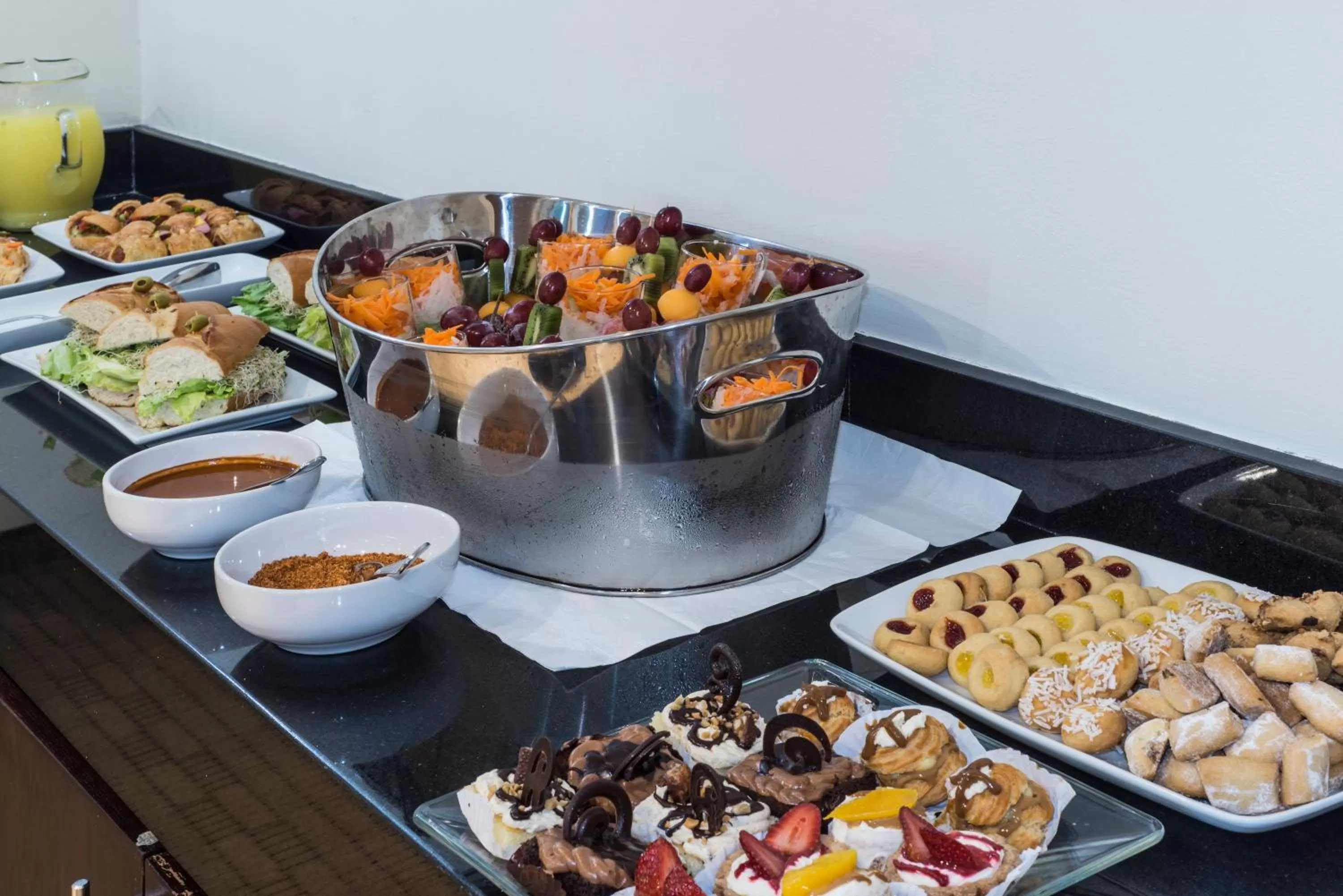 Meeting/conference room in Holiday Inn Express Culiacan by IHG