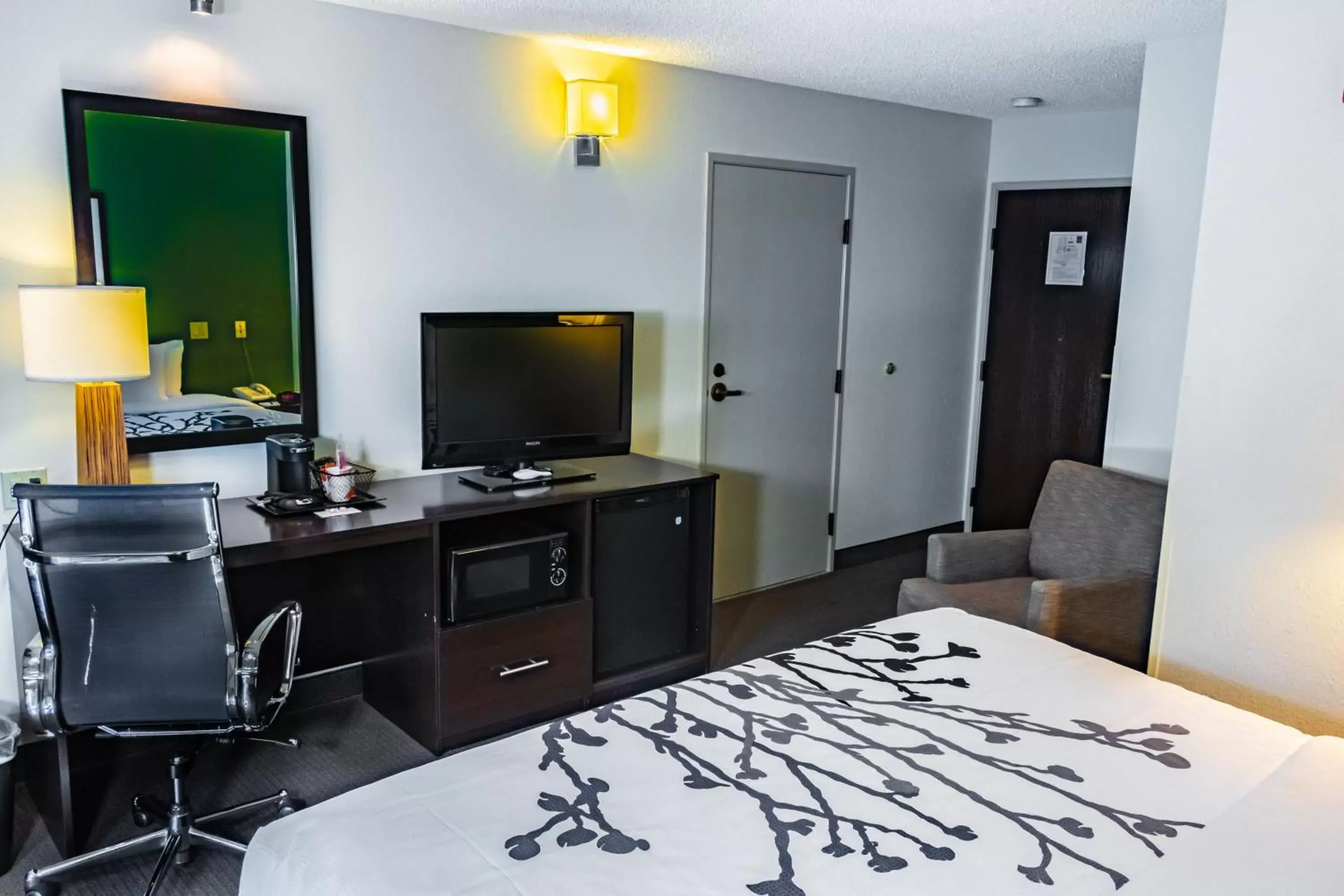 King Room - Accessible/Non-Smoking in Sleep Inn Pasco Tri -Cities King Room - Accessible/Non-Smoking in Sleep Inn Pasco Tri -Cities