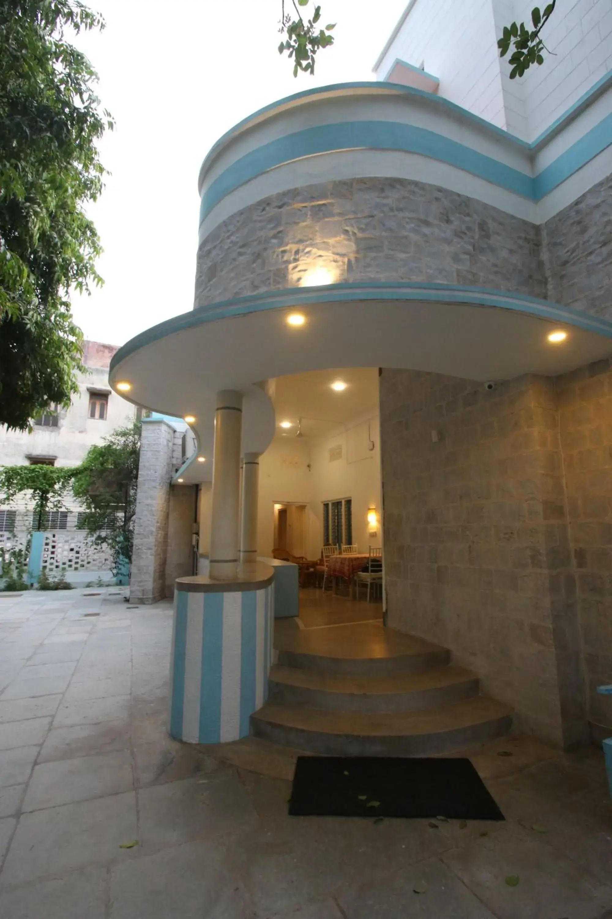 Facade/entrance, Property Building in Jaipur Jantar Hostel