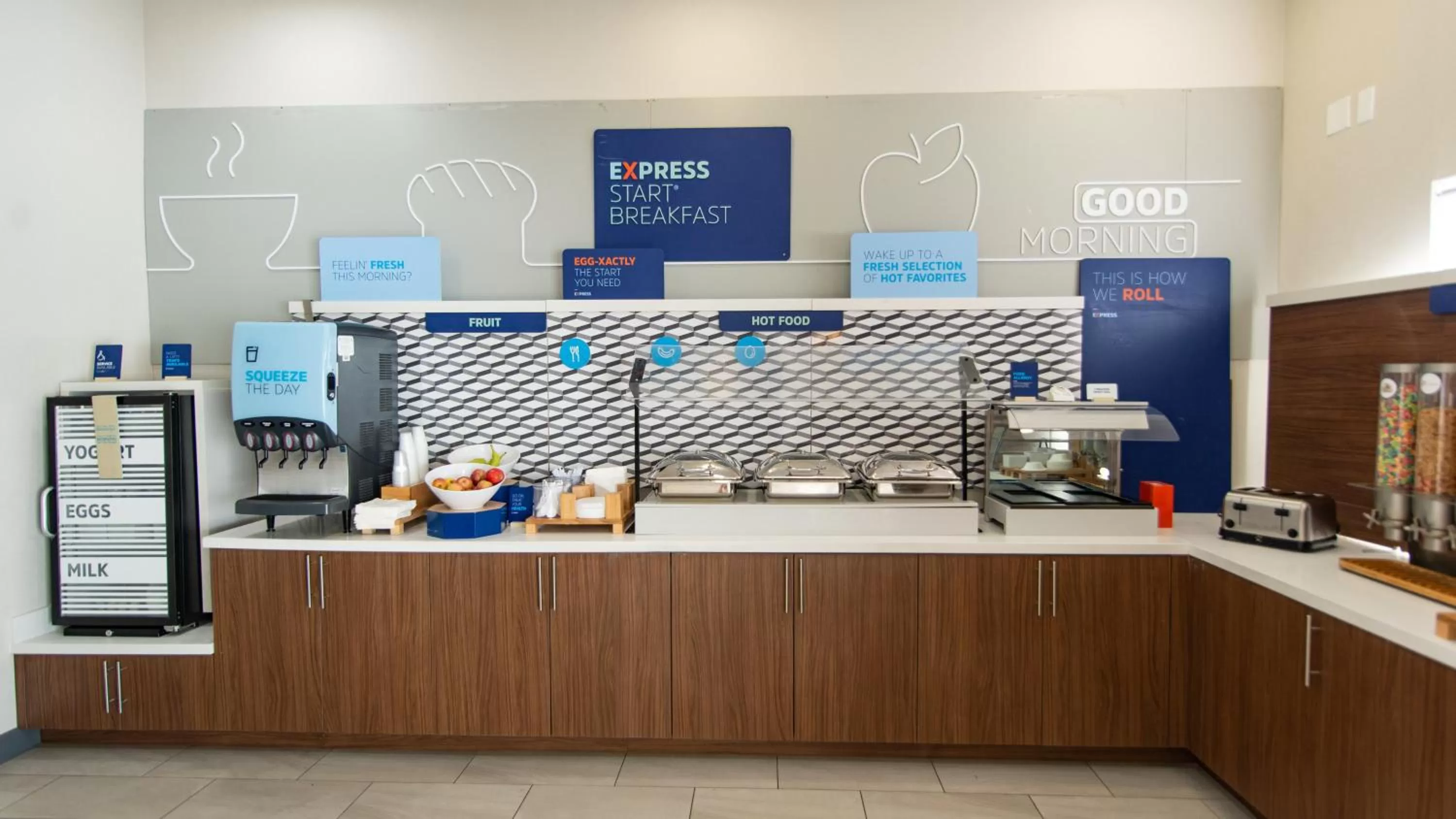 Breakfast in Holiday Inn Express Oakdale by IHG