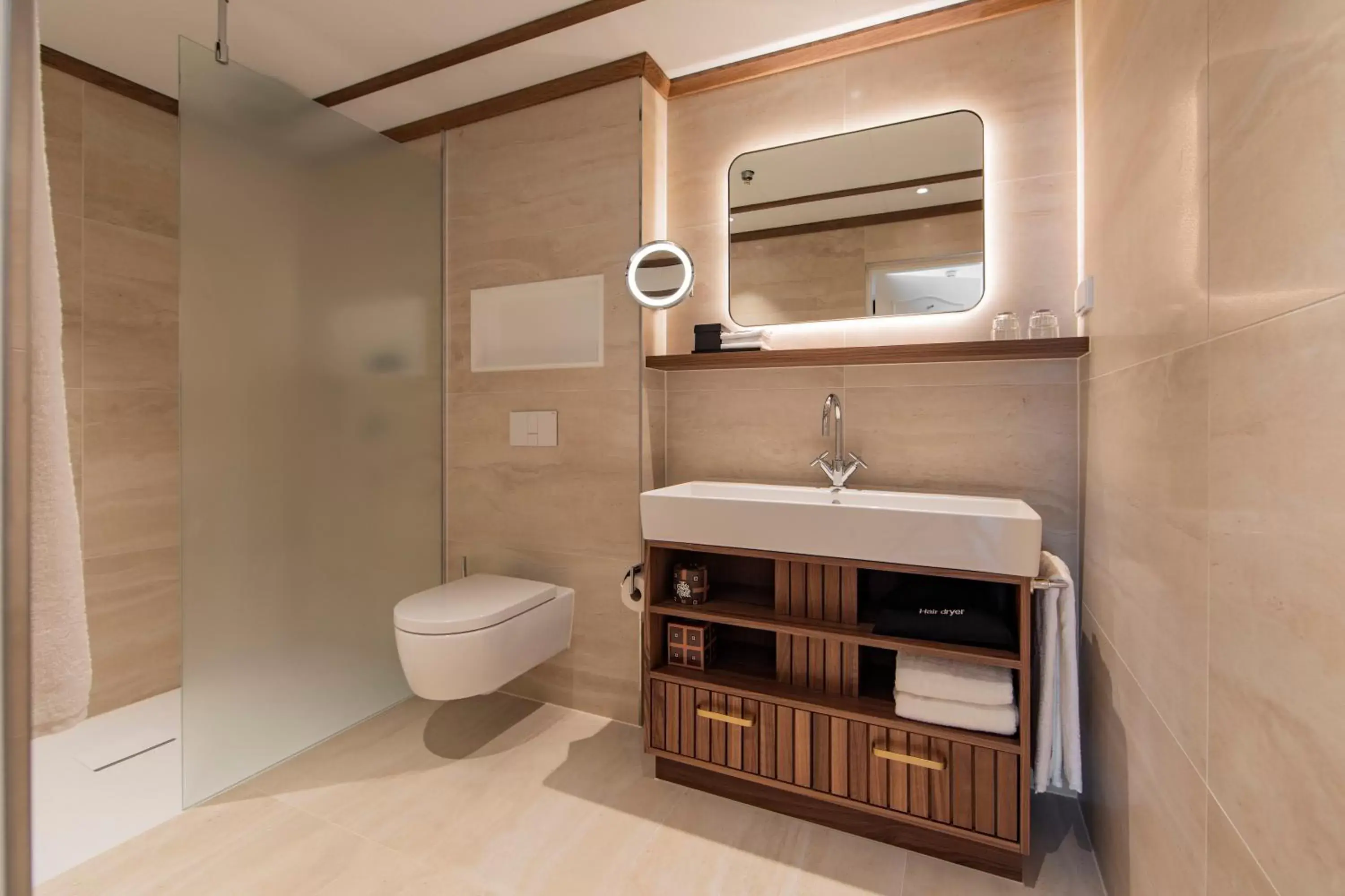 Bathroom in The Historic Huis ter Duin