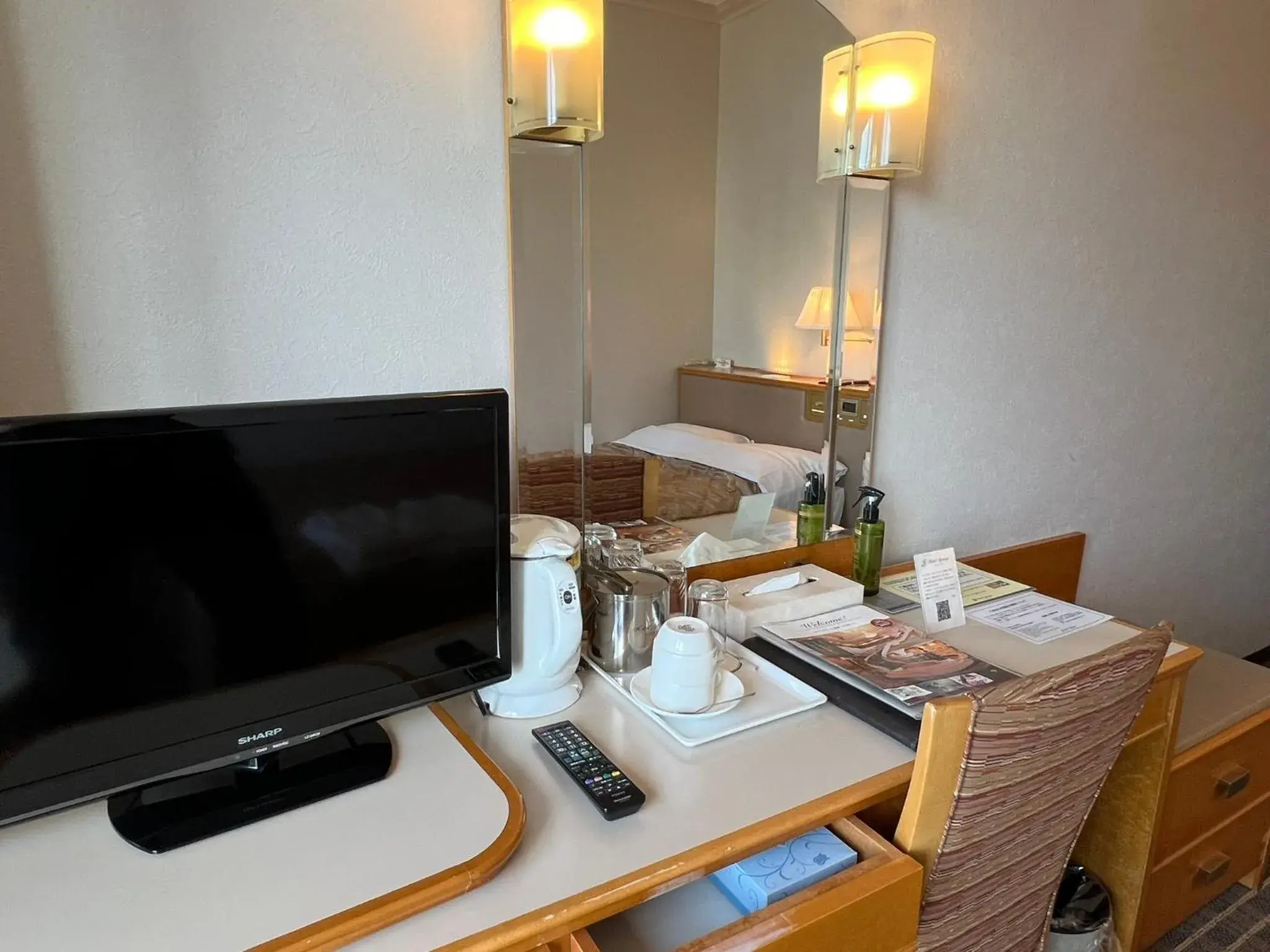 Photo of the whole room, TV/Entertainment Center in Hotel Springs Makuhari