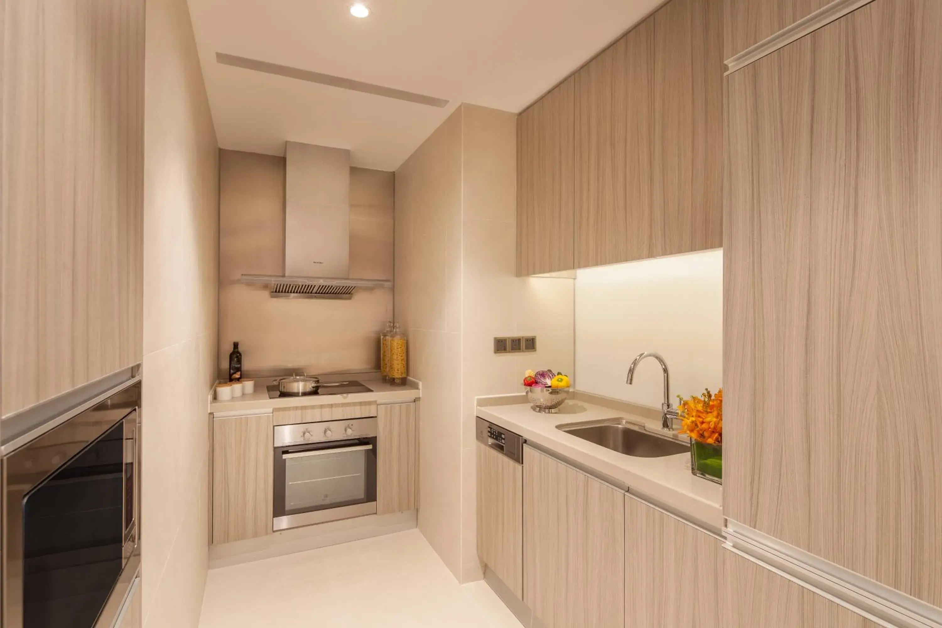 Kitchen or kitchenette, Kitchen/Kitchenette in Ascott Raffles City Shenzhen