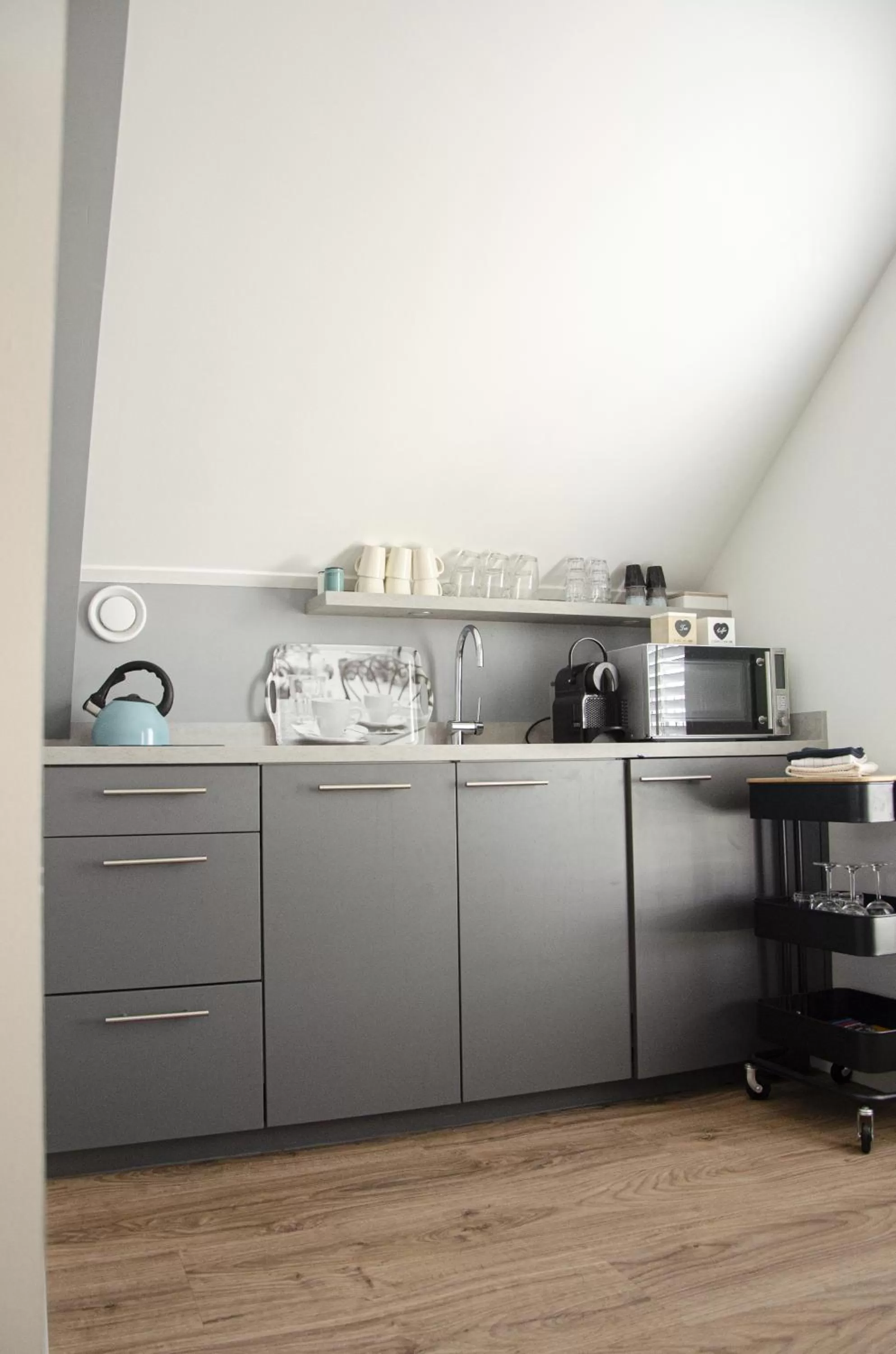 Kitchen or kitchenette in Bed and Breakfast Bedstay op 8