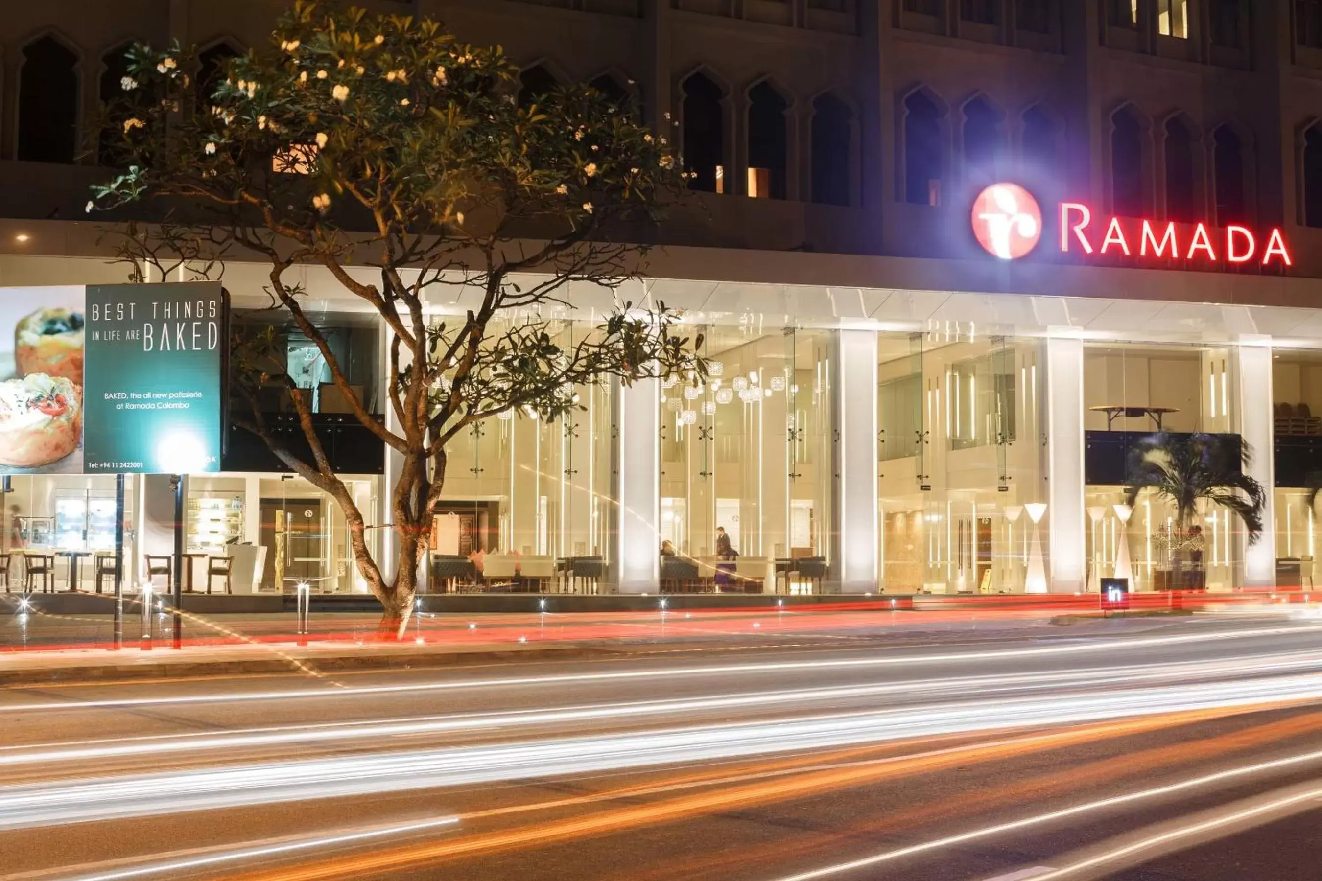 Facade/entrance in Ramada Colombo