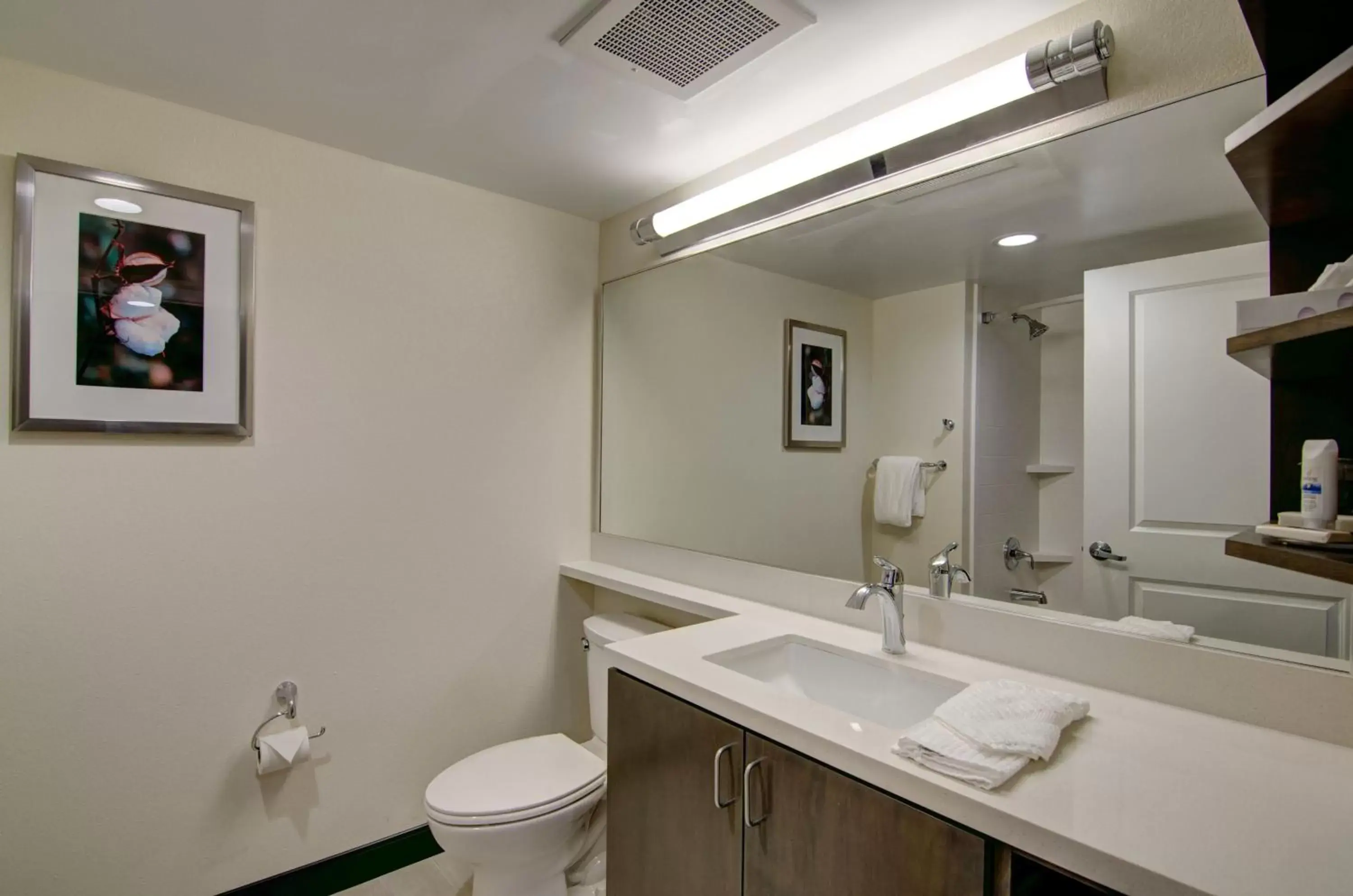 Photo of the whole room, Bathroom in Candlewood Suites Richmond - West Broad, an IHG Hotel
