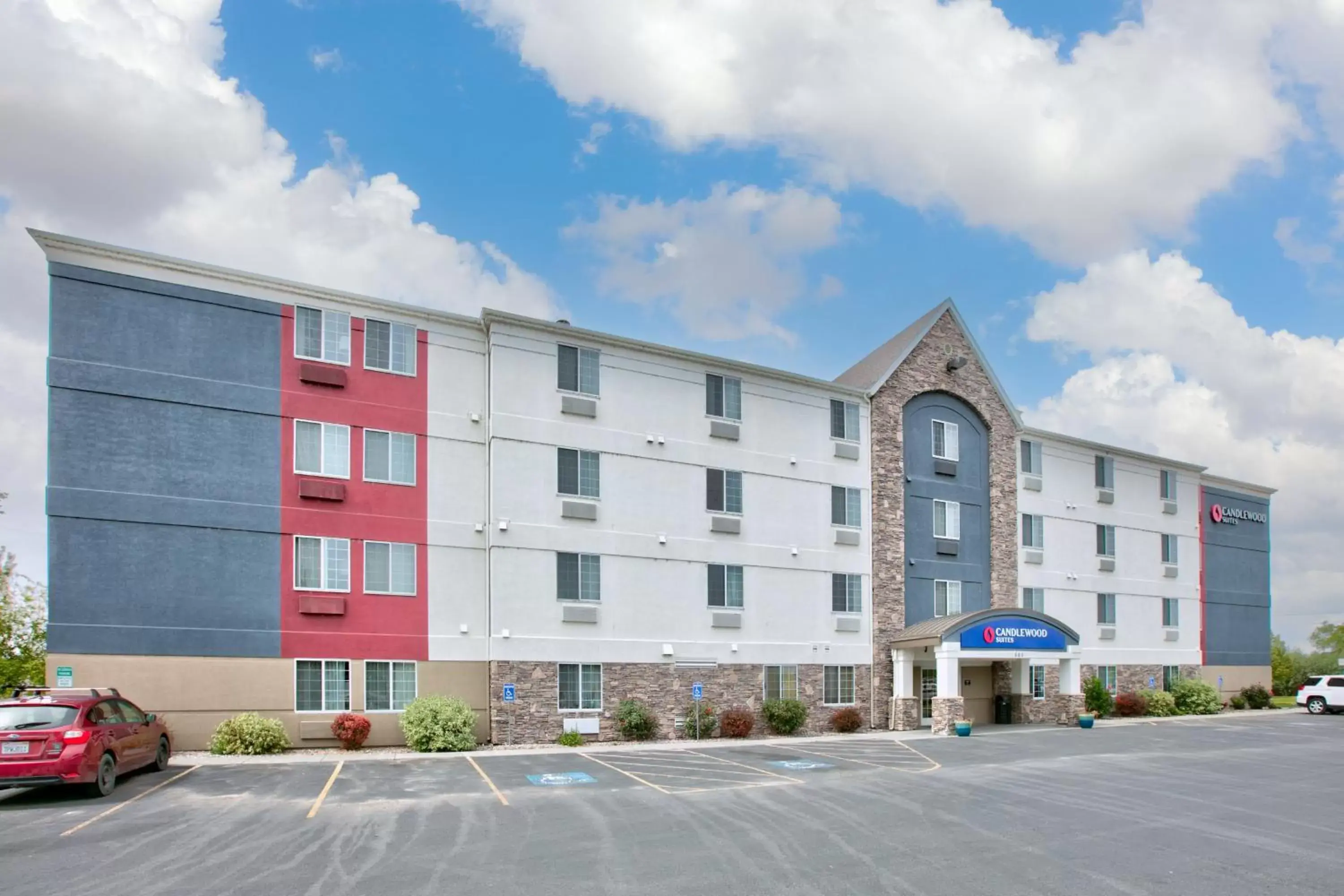 Property Building in Candlewood Suites Idaho Falls, an IHG Hotel