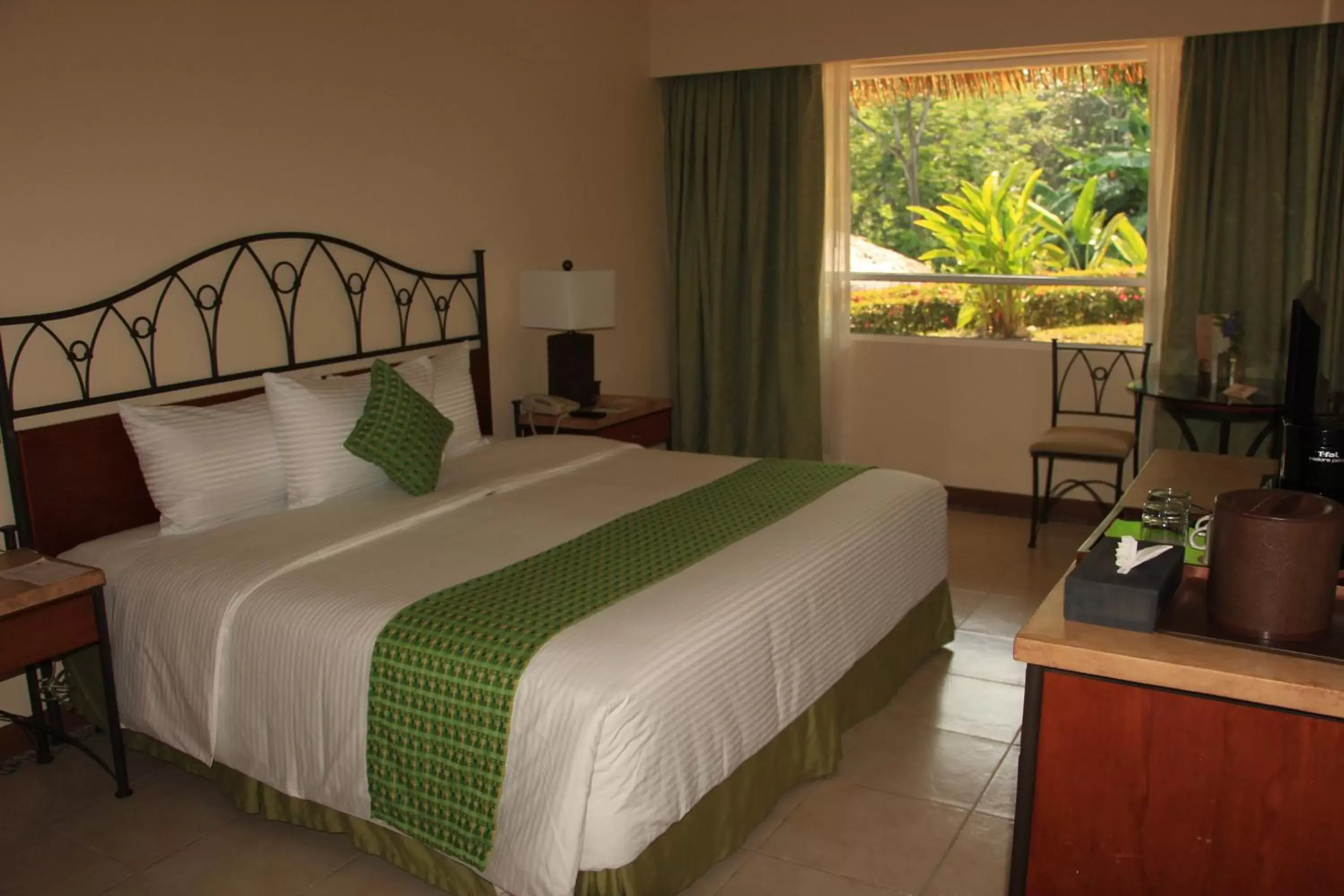 Bedroom, Bed in Hotel Villa Mercedes Palenque