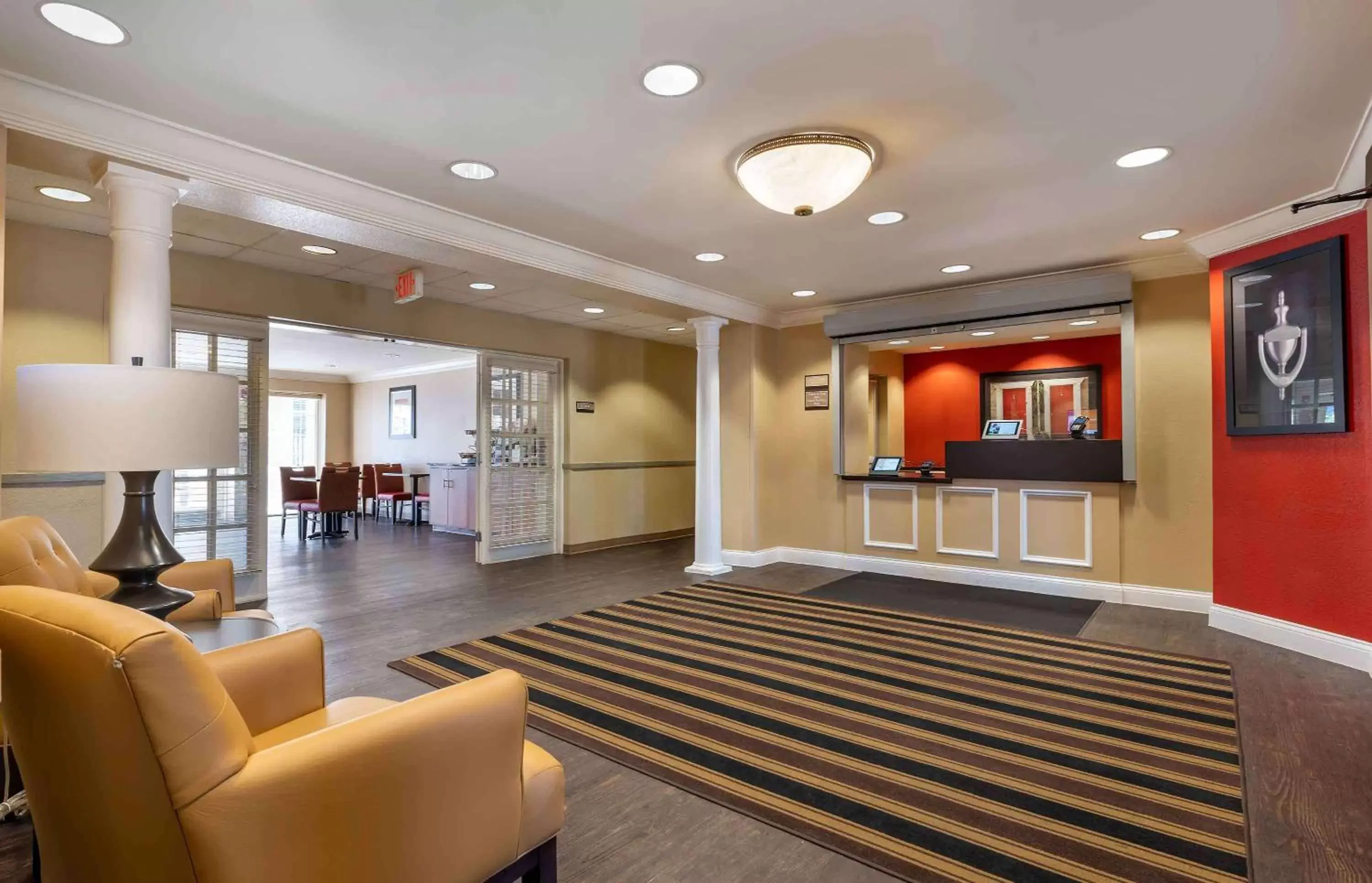 Lobby or reception, Lobby/Reception in Extended Stay America Suites - Chicago - O'Hare - Allstate Arena