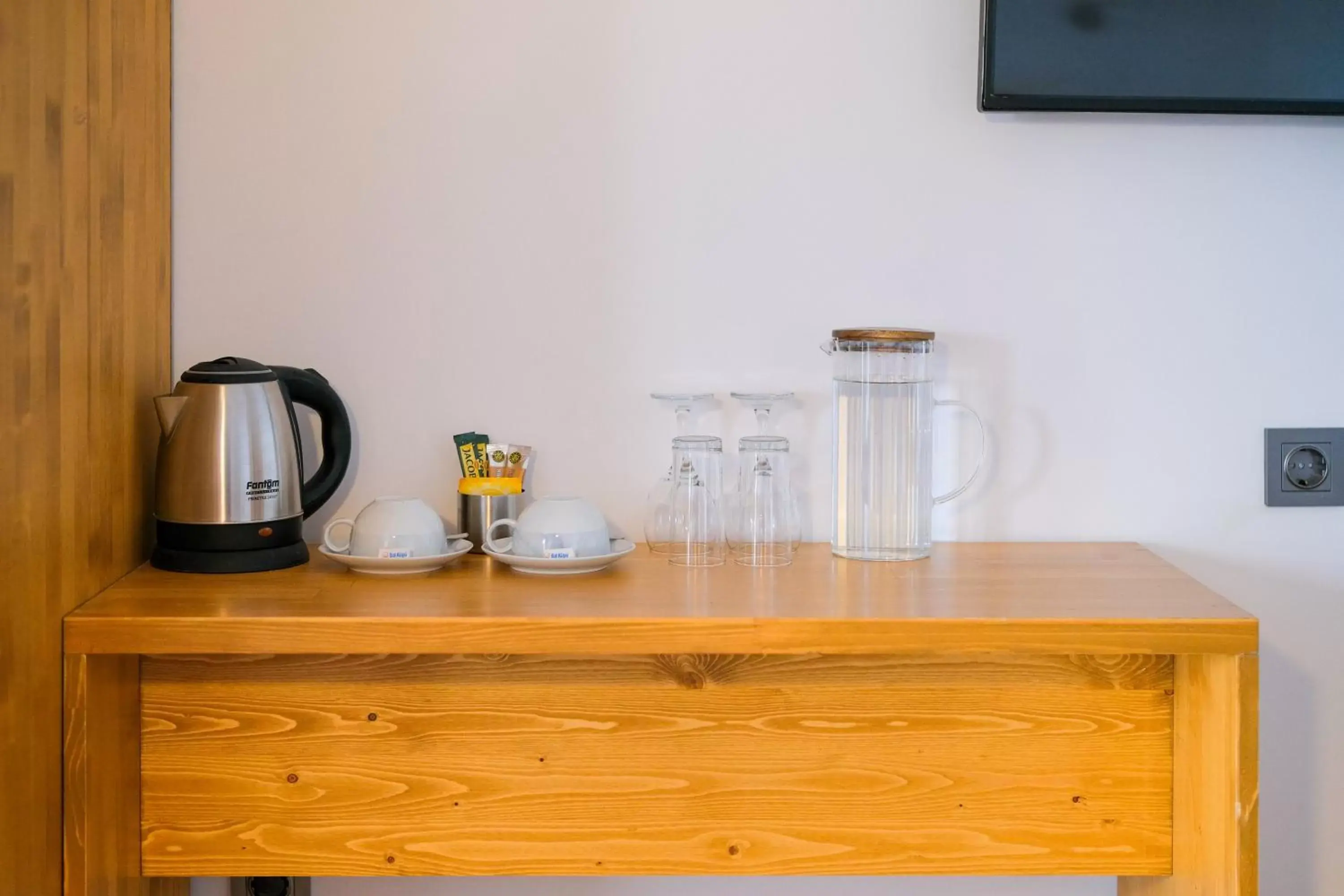 Coffee/tea facilities, Kitchen/Kitchenette in Sapanca Villa Suite Boutique Hotel