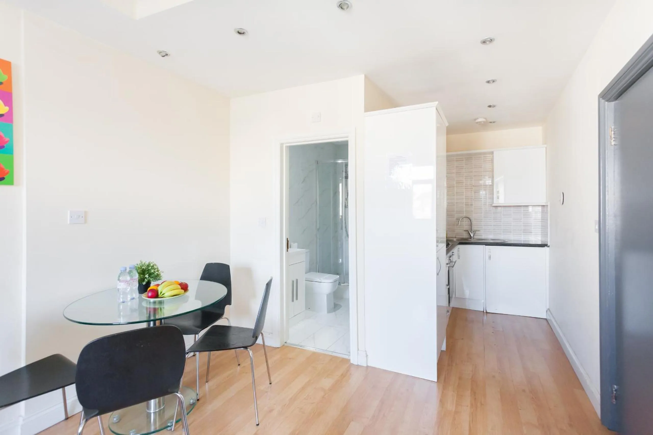 Superior Apartment in Budget Apartment next to Kings Cross - Eurostar