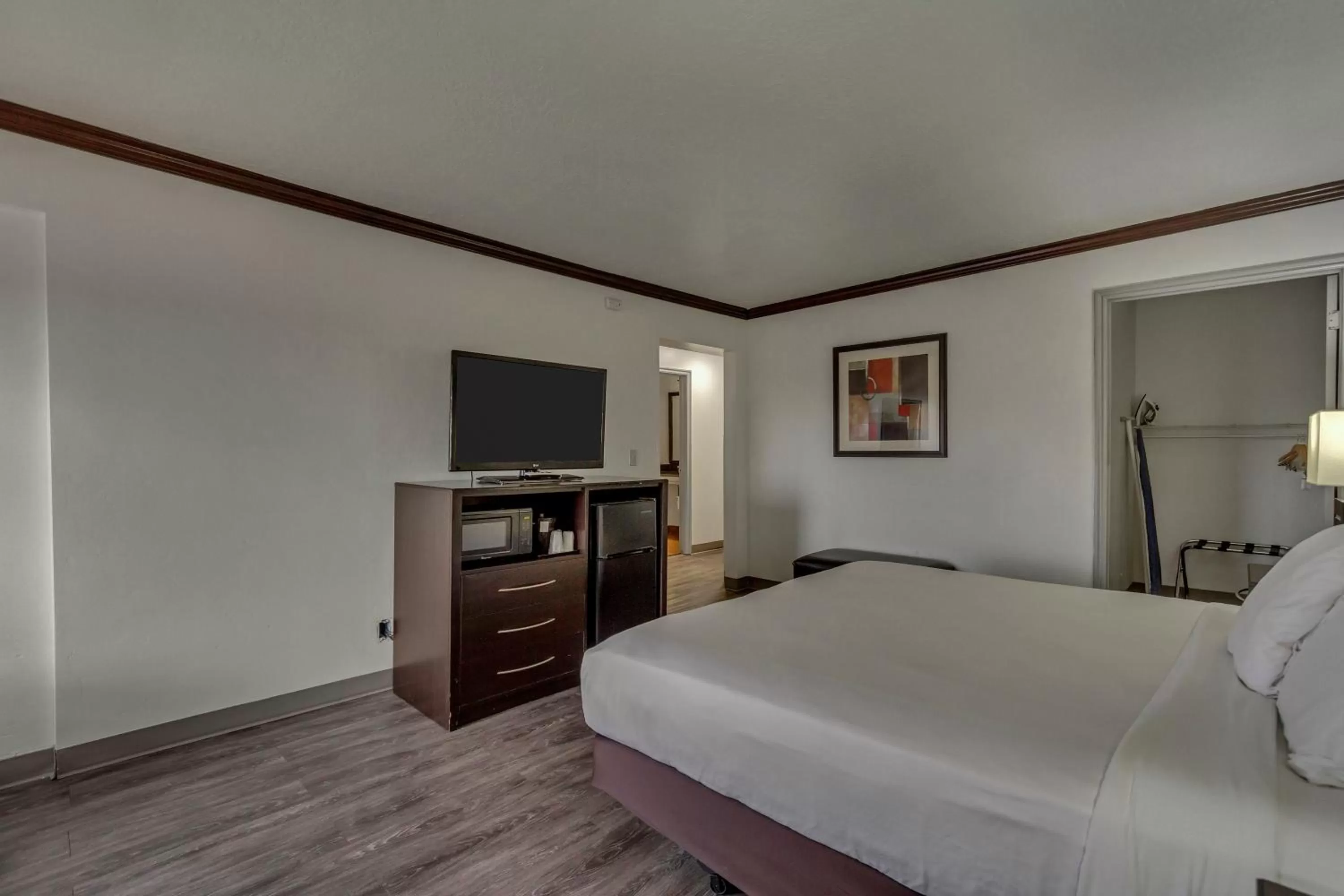 Bed in Park Inn by Radisson, Salt Lake City-Midvale