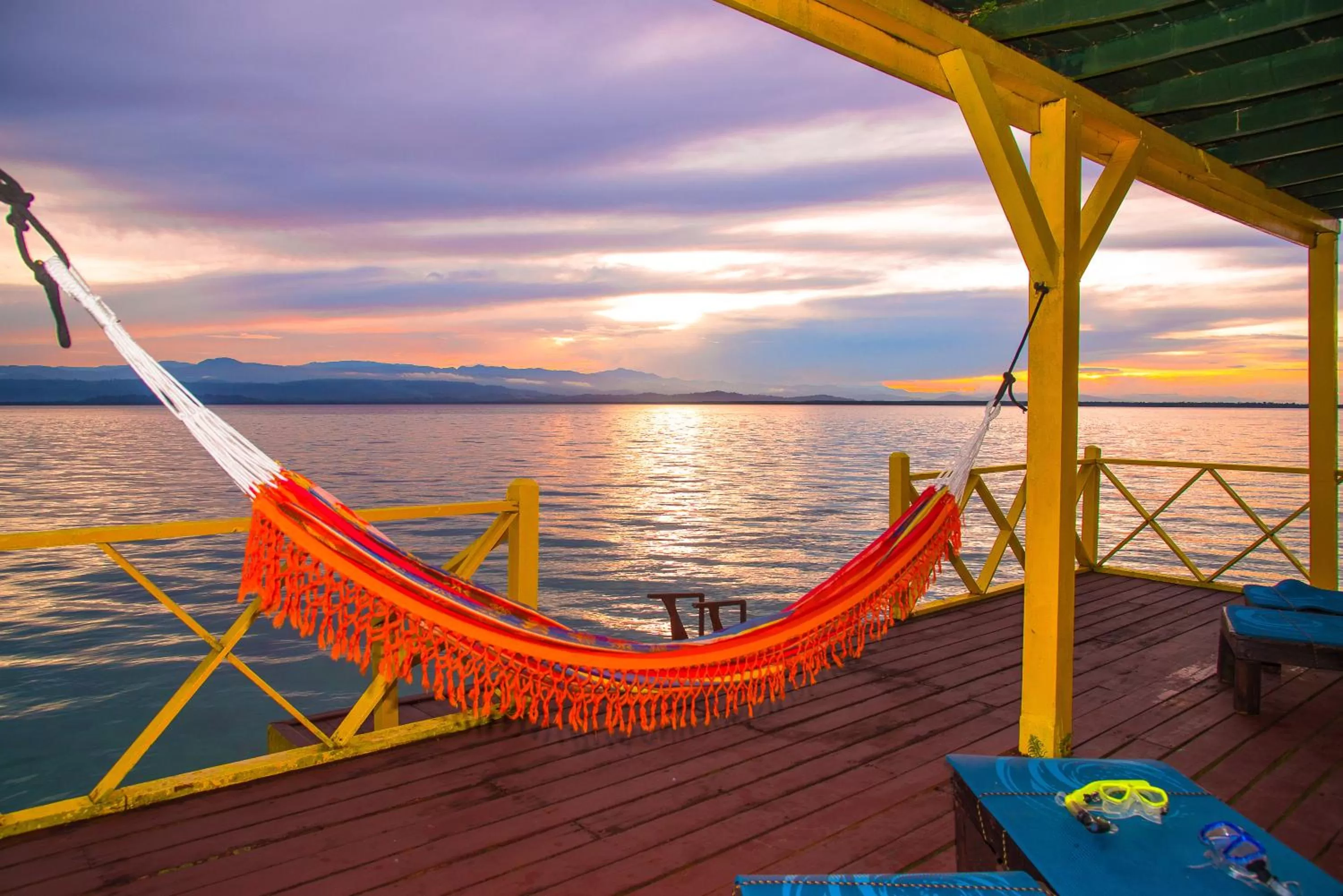 Sunrise in Punta Caracol Acqua Lodge