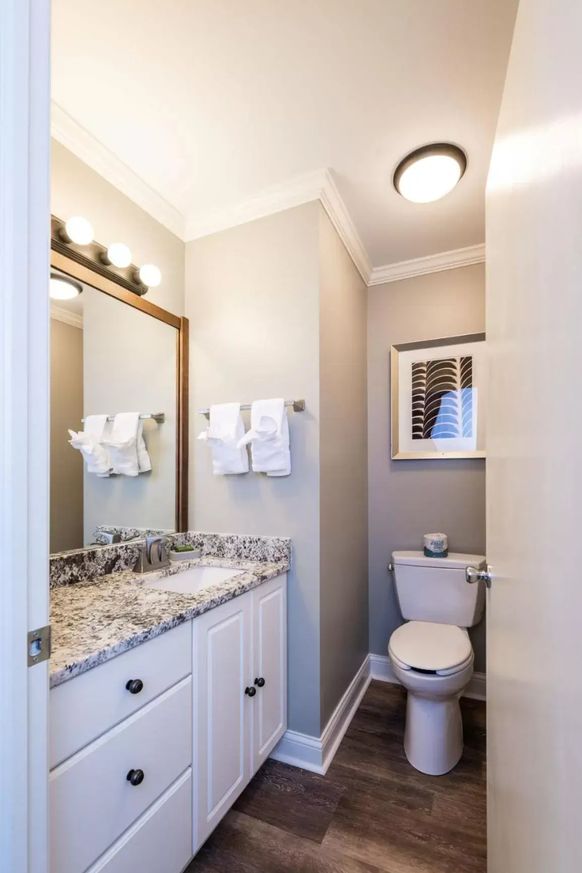 Bathroom in The VUE Boutique Hotel & Boathouse