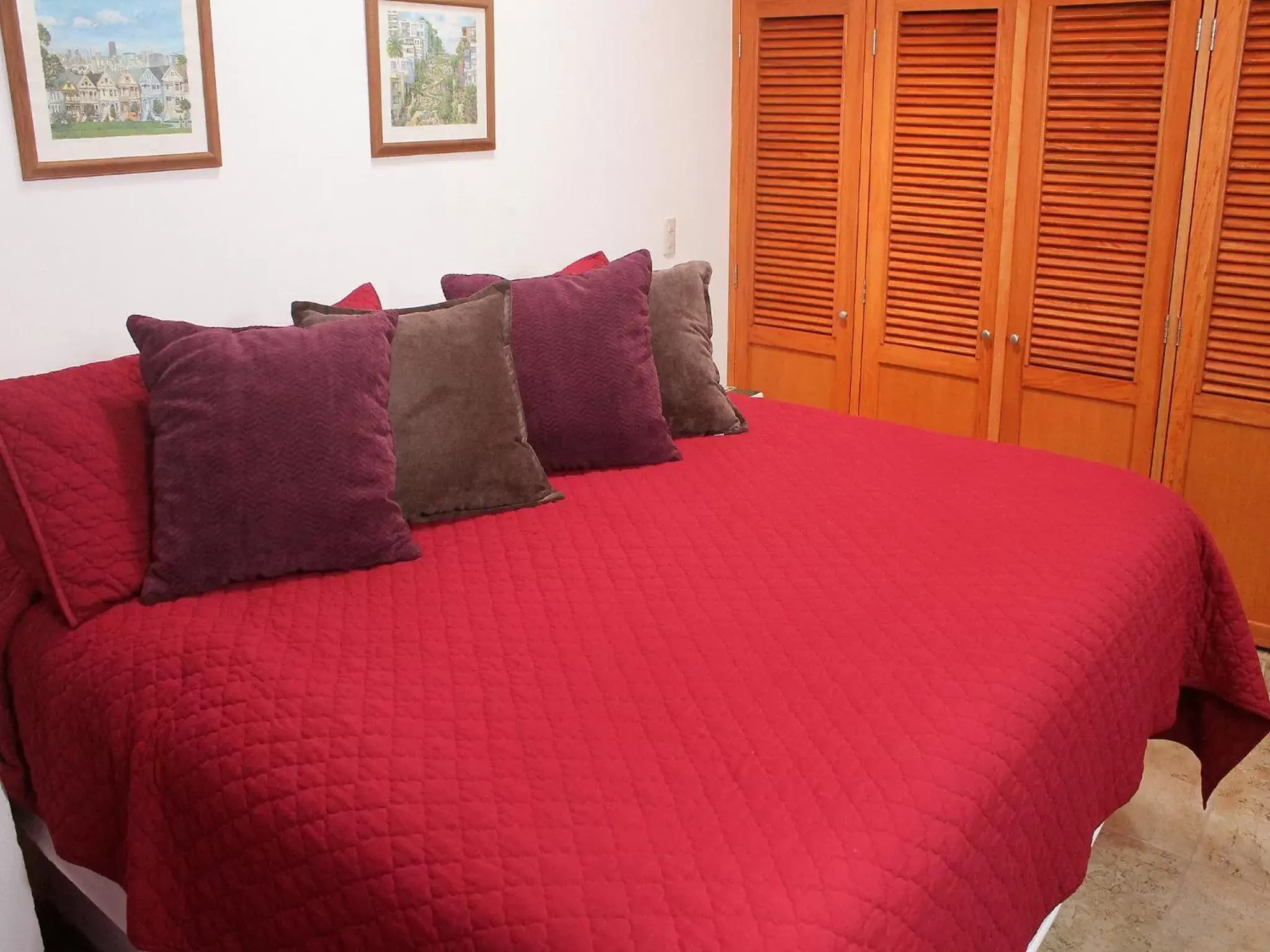 Bed in Hacienda Escondida Puerto Vallarta