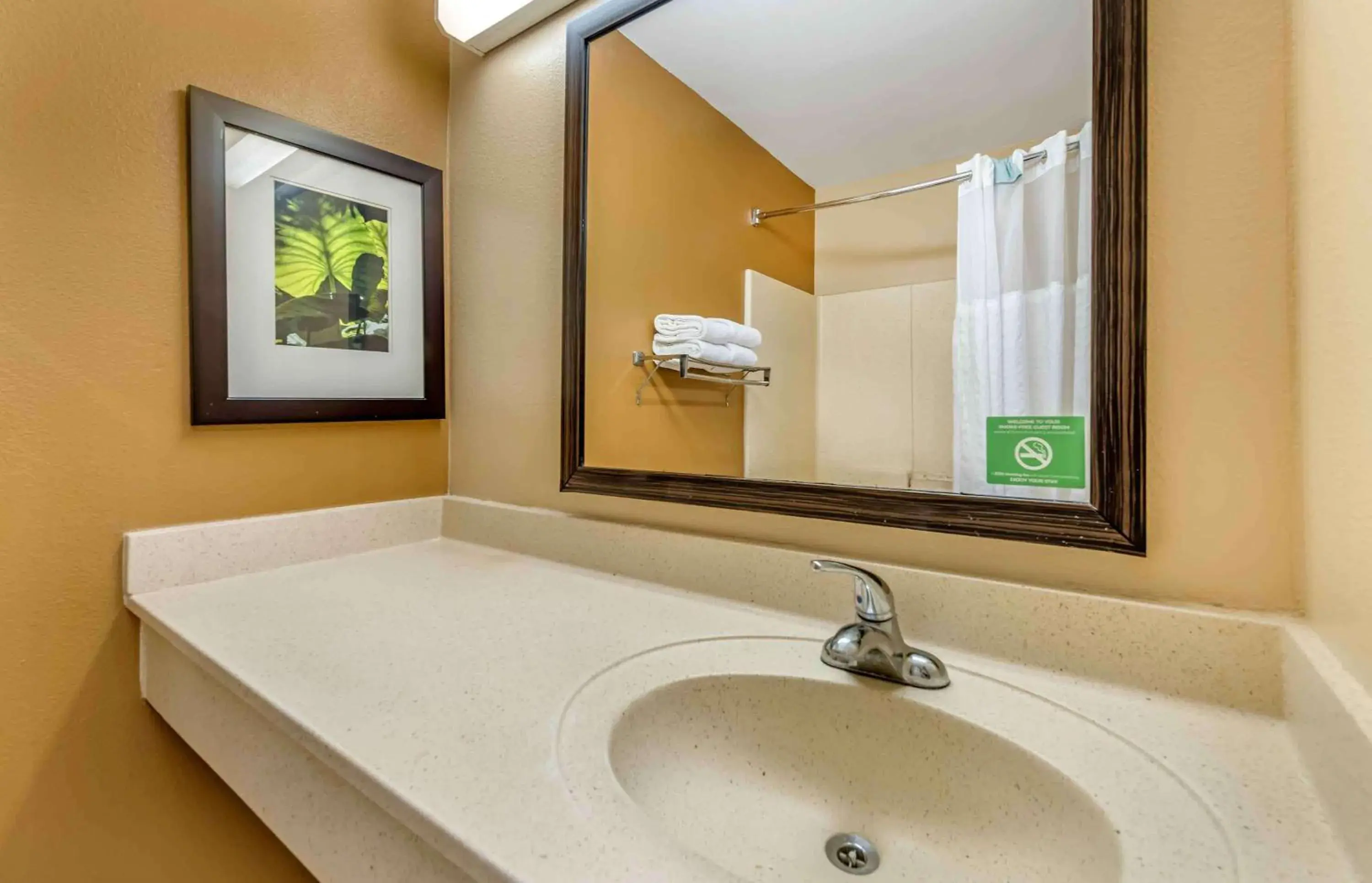 Bathroom in Extended Stay America Suites - Minneapolis - Maple Grove