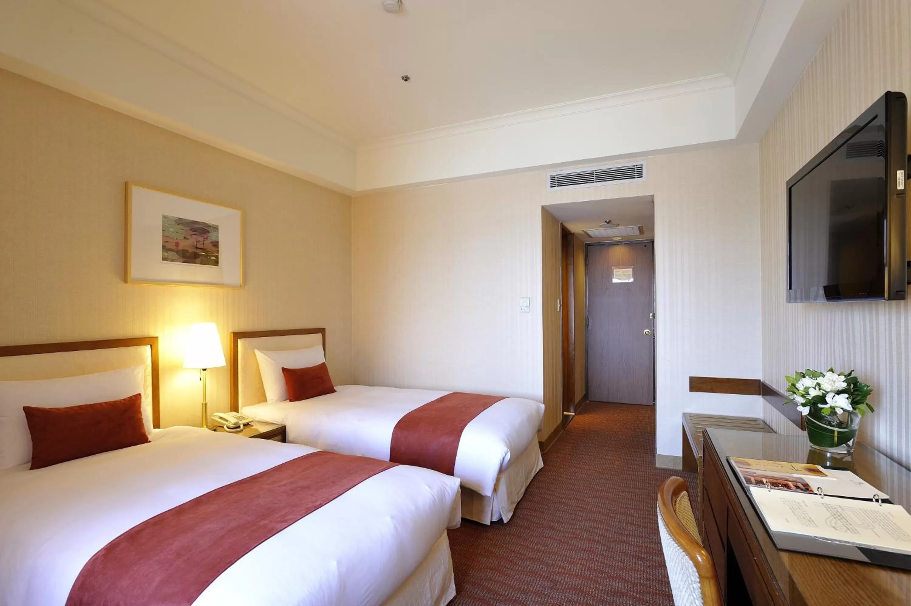 Bedroom, Bed in Hotel Riverview Taipei