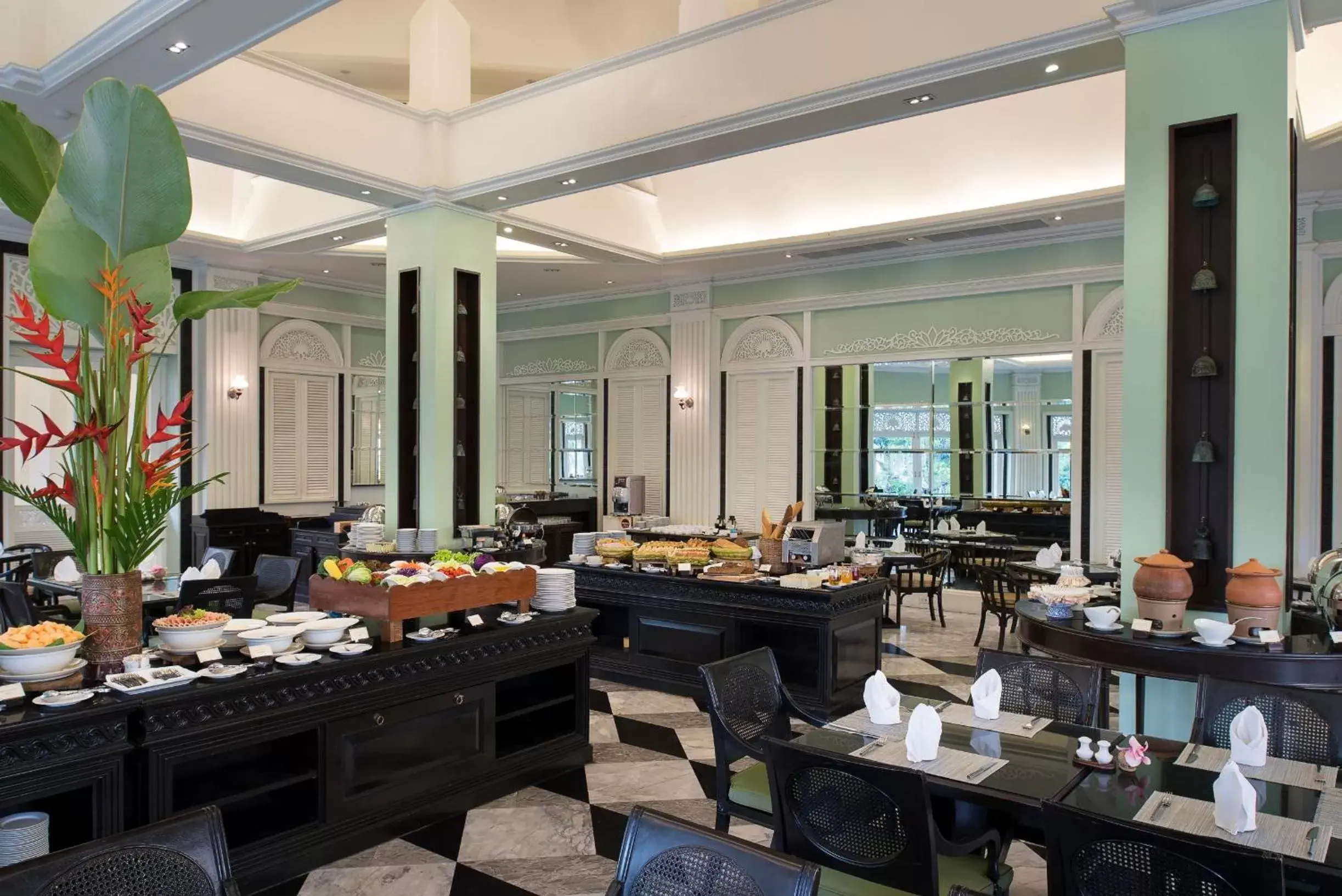 Restaurant/places to eat in Dheva Mantra Resort Restaurant/places to eat in Dheva Mantra Resort