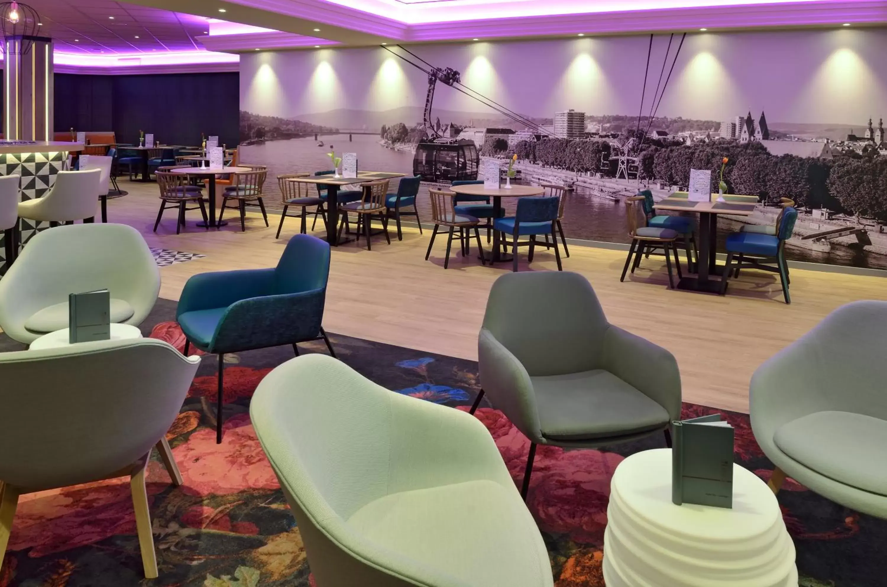 Lounge or bar in Mercure Hotel Koblenz