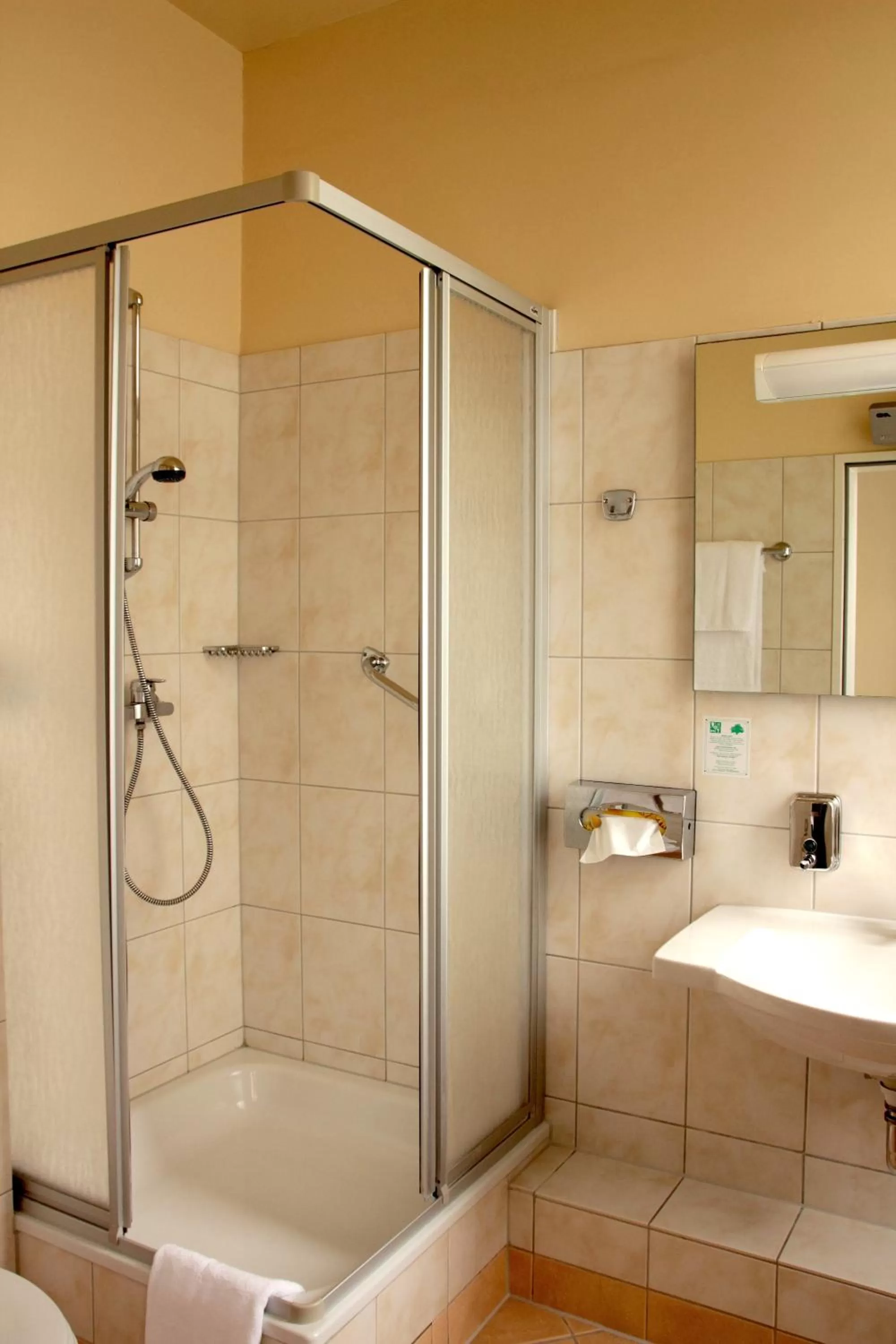 Bathroom in Kurfürst am Kurfürstendamm