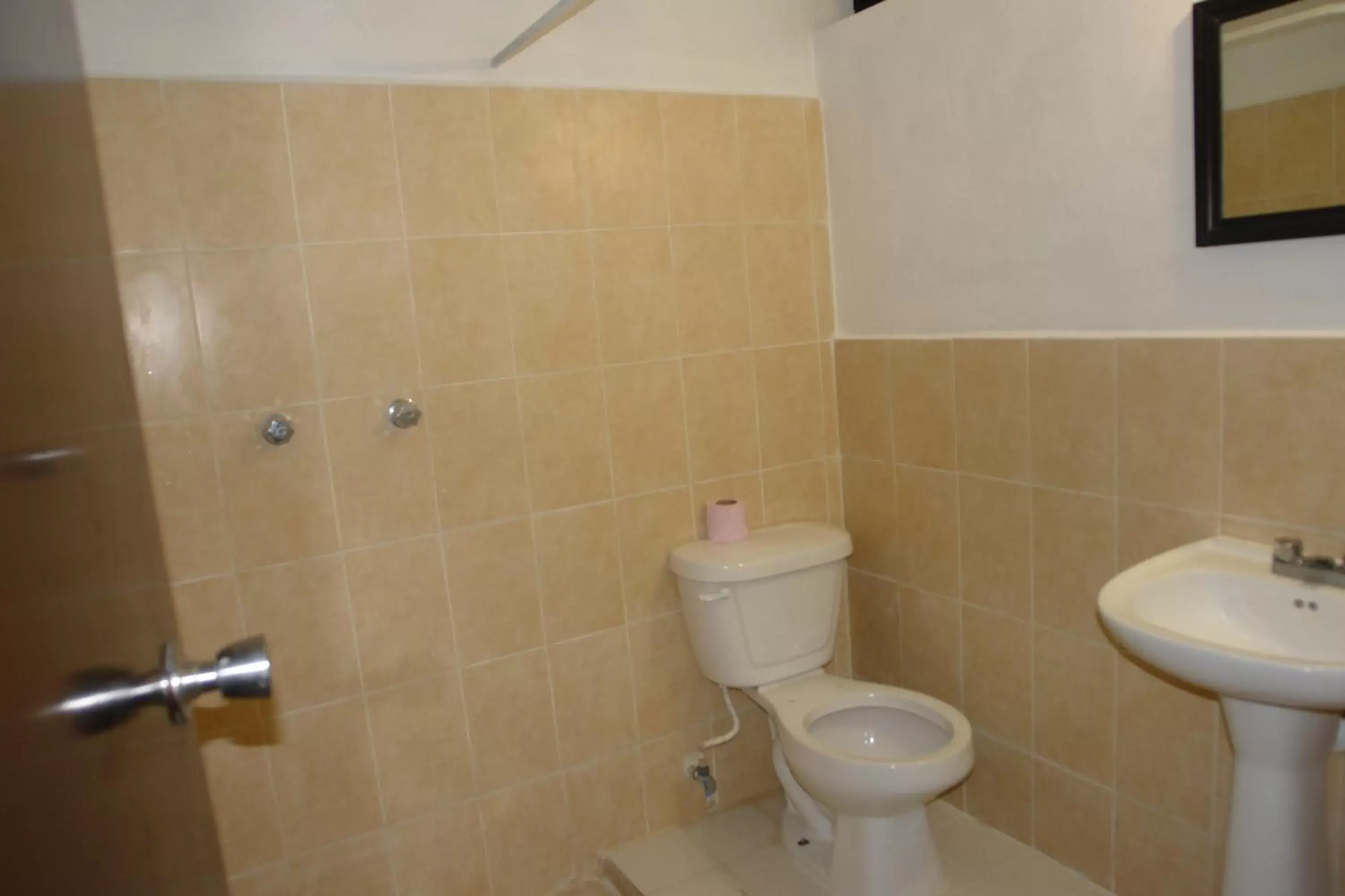 Bathroom in Hotel Hacienda Cancun
