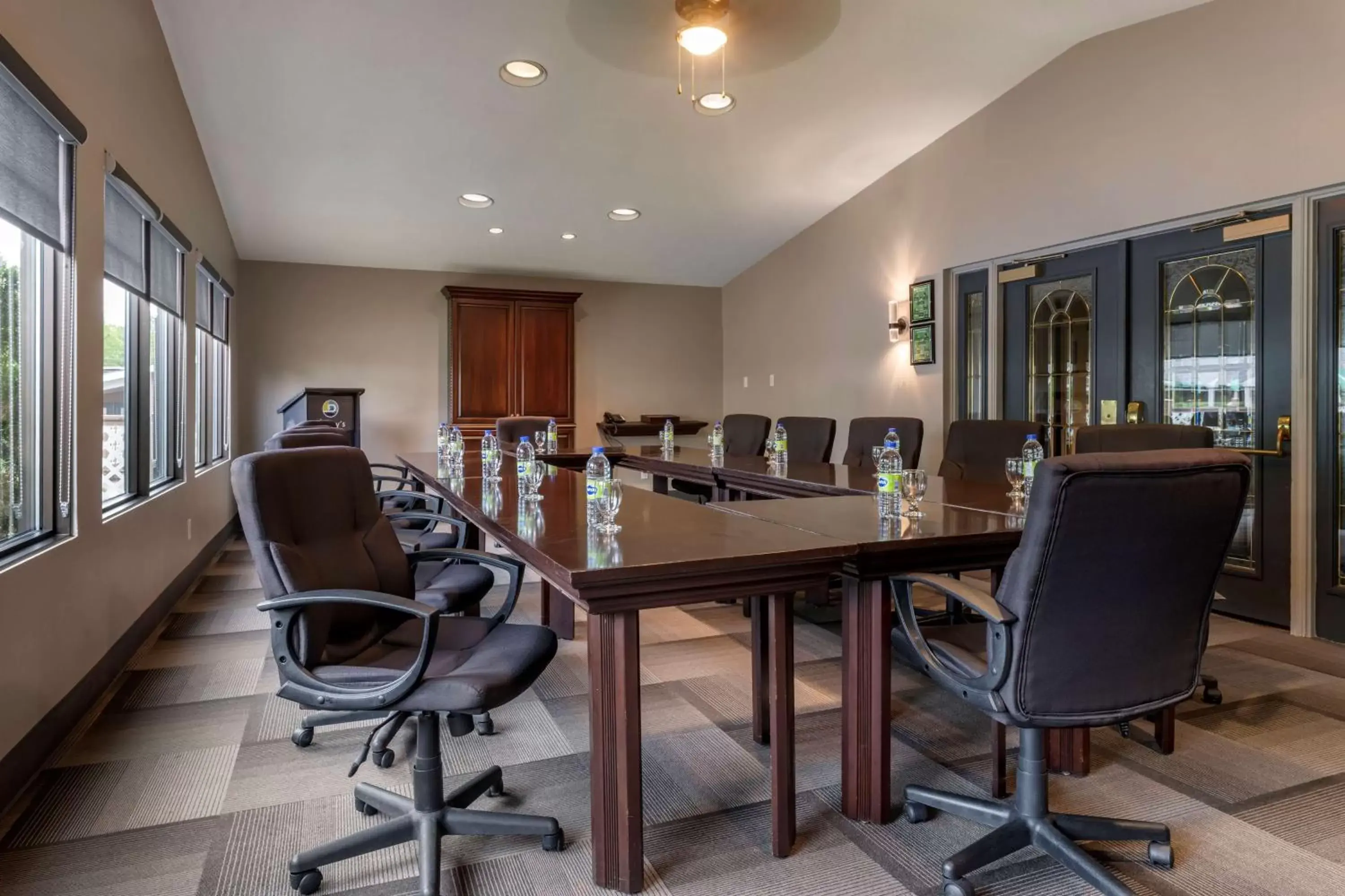 Meeting/conference room in Dannys Hotel Suites; SureStay Collection by Best Western