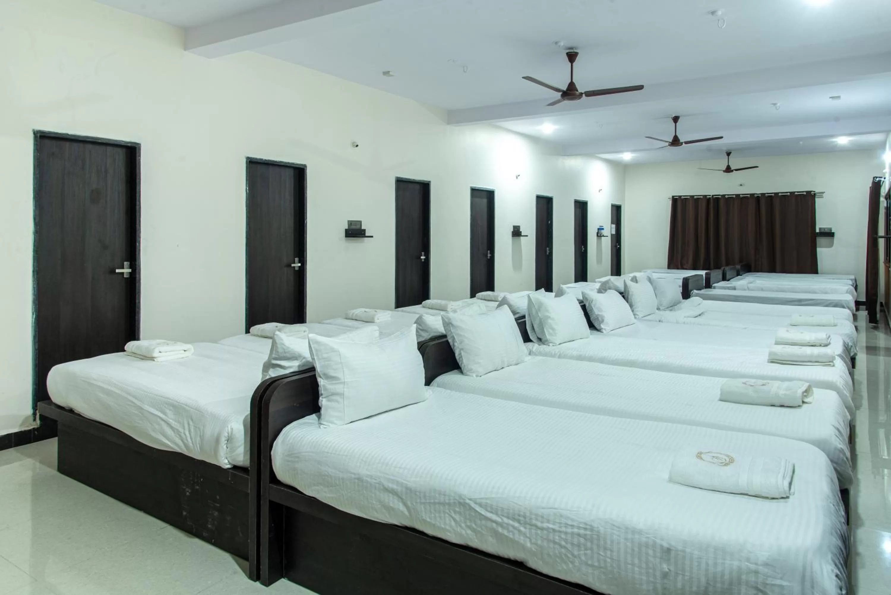 Photo of the whole room, Bed in Shreeyog Resort Dandeli