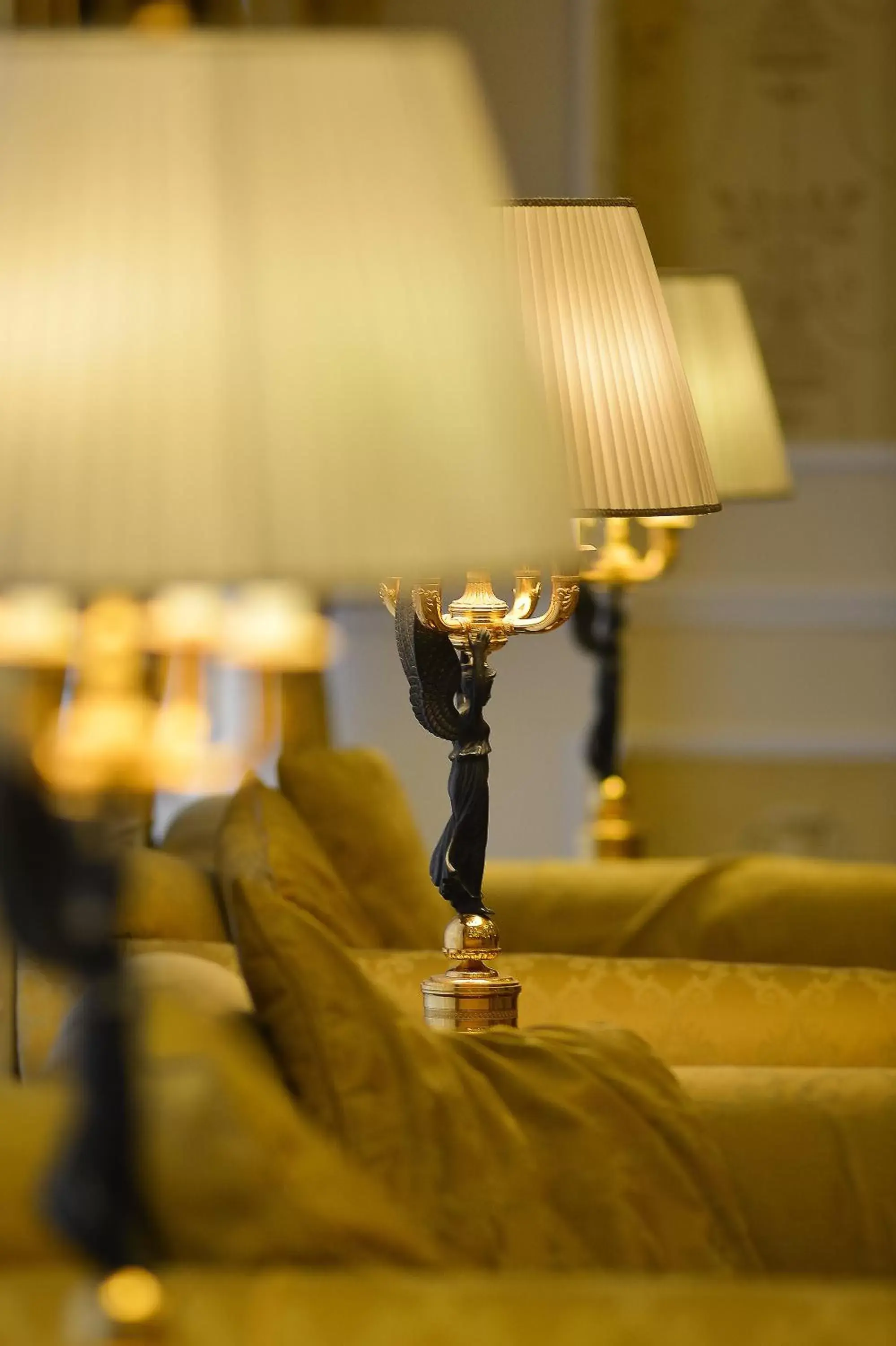 Lounge or bar in Zanhotel Europa Lounge or bar in Zanhotel Europa