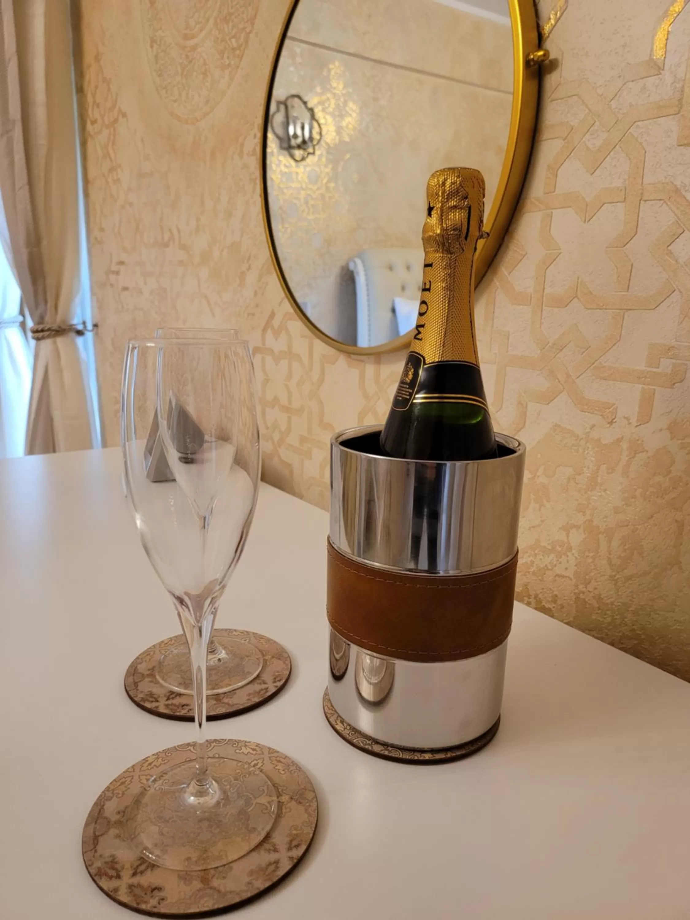 Food and drinks in Terrace Suites Iasi