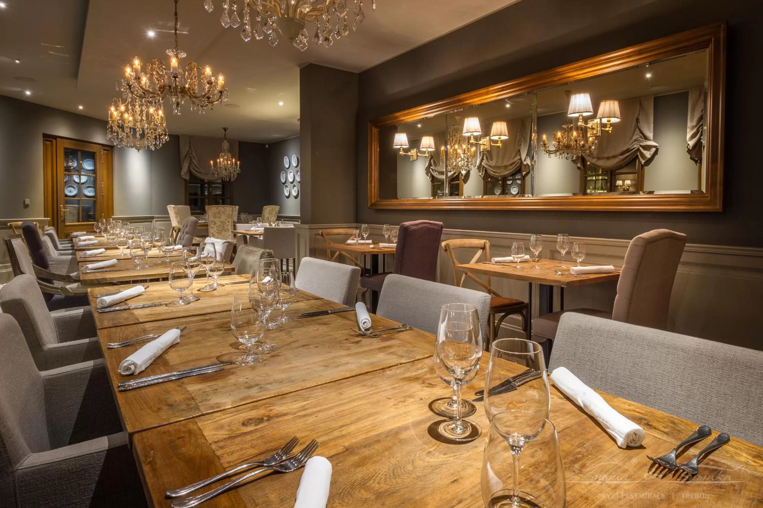 Restaurant/places to eat in Apartmány Šupina