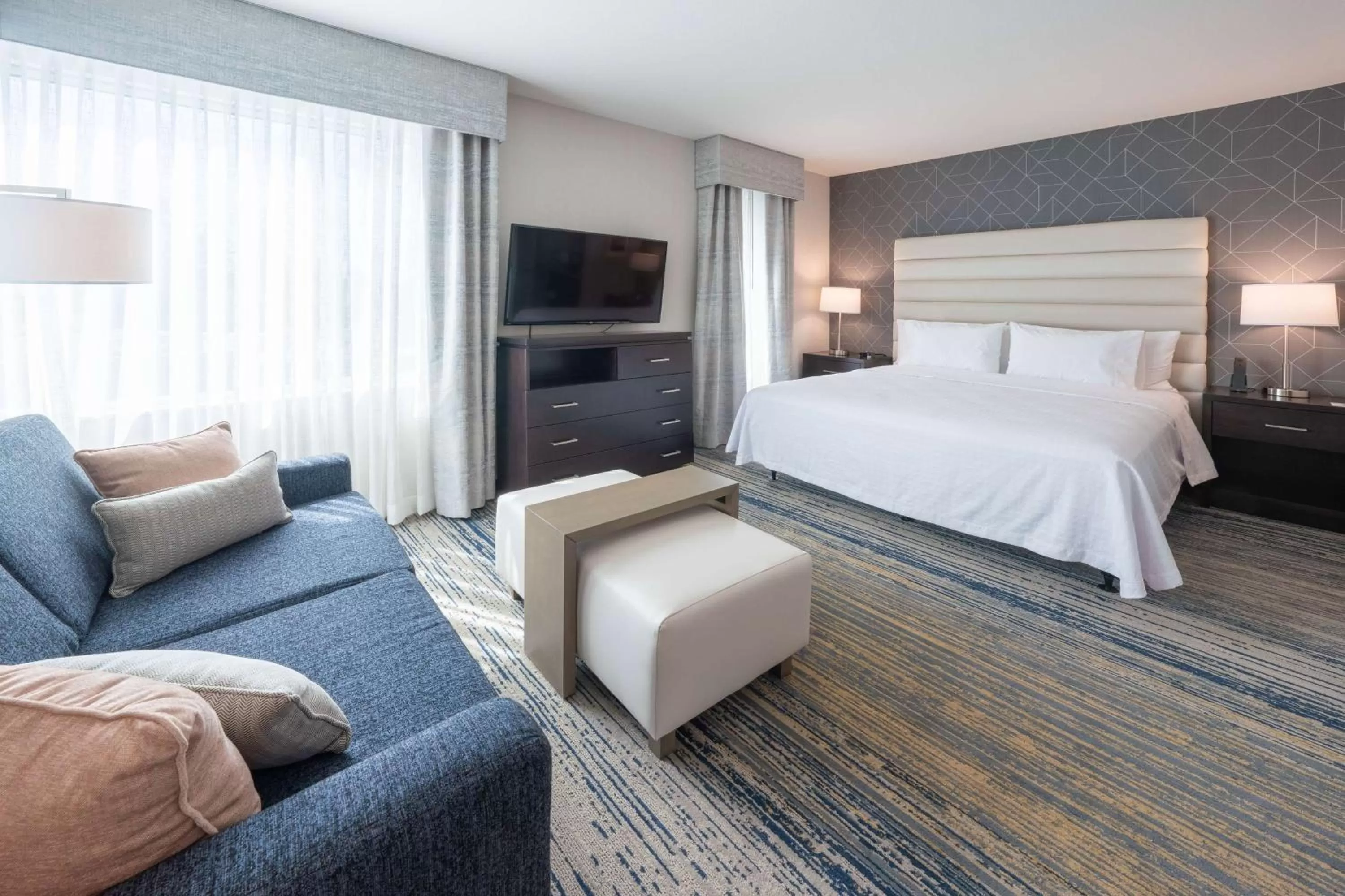 Bedroom, Bed in Homewood Suites By Hilton Sunnyvale-Silicon Valley, Ca