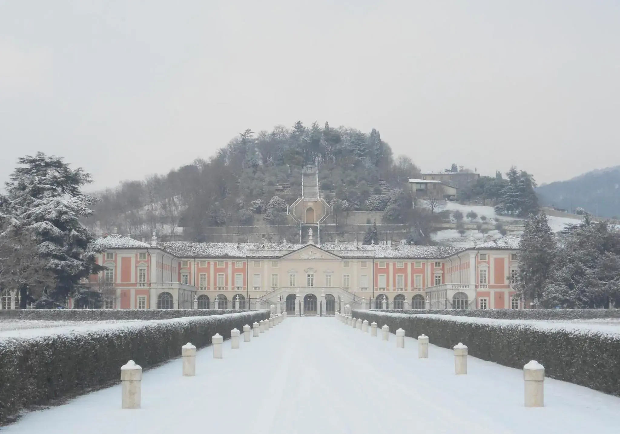 Winter in Villa Fenaroli Palace Hotel