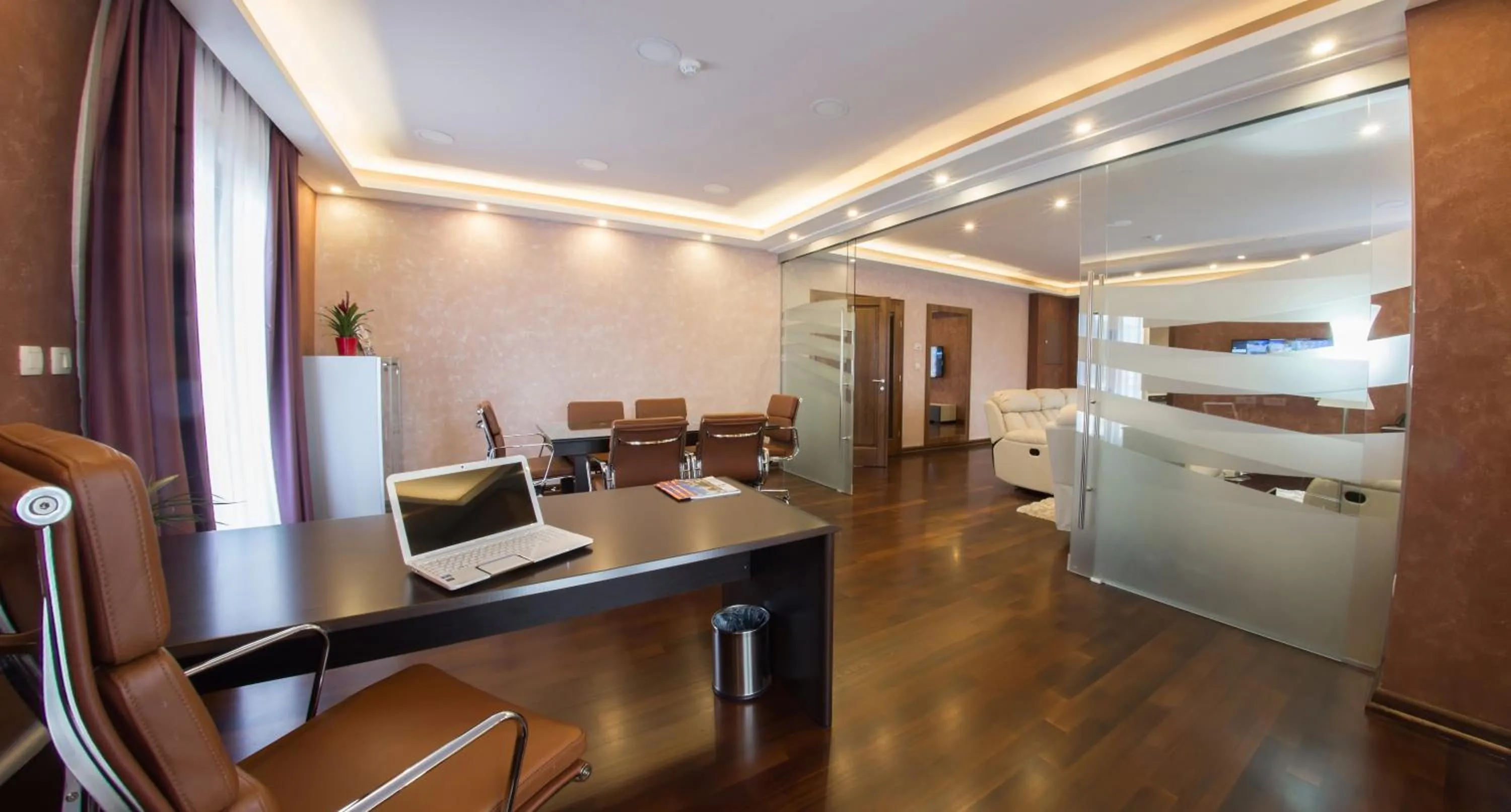 Living room in Hotel Mostar