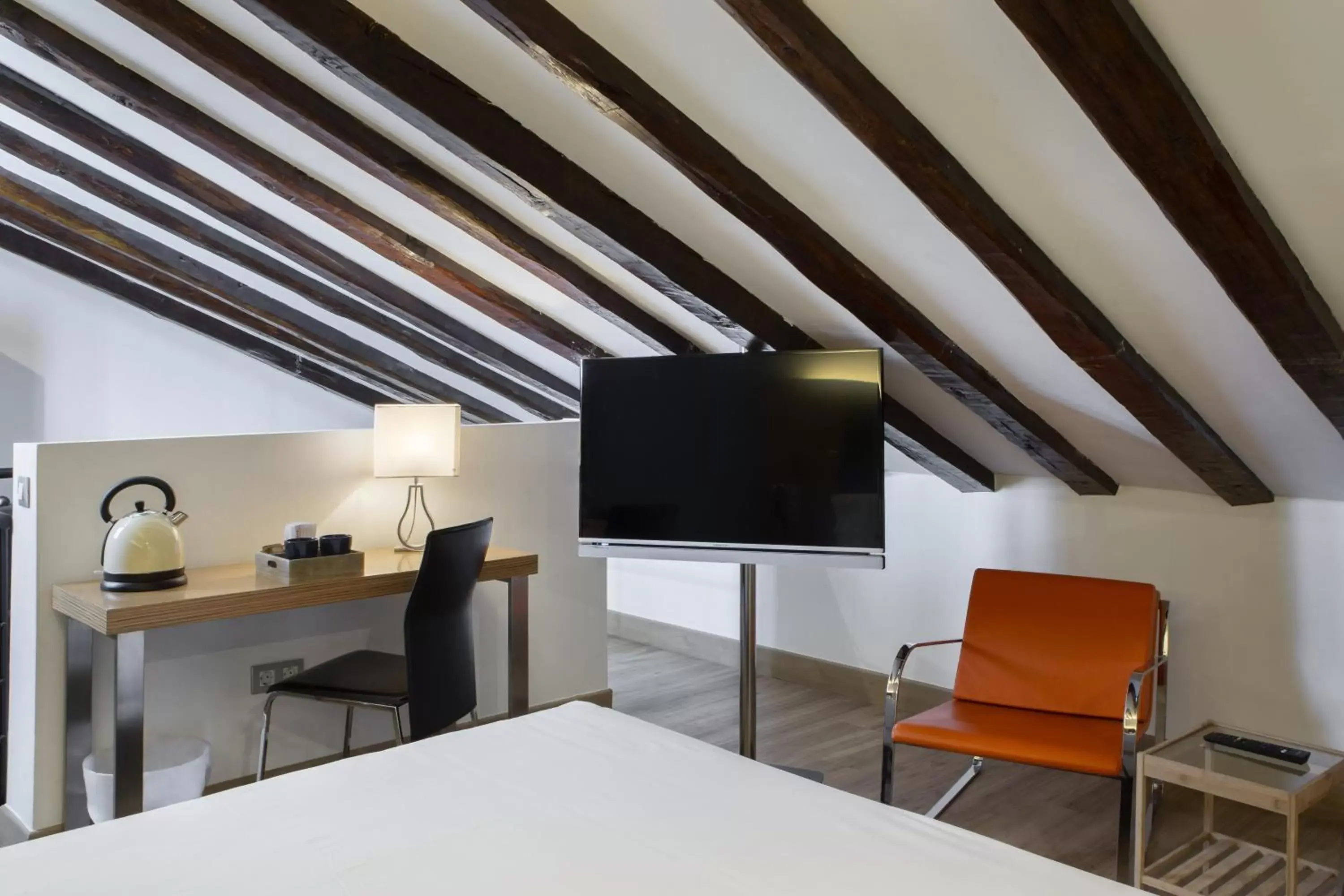 Bedroom, Bed in Petit Palace Plaza del Carmen Bedroom, Bed in Petit Palace Plaza del Carmen