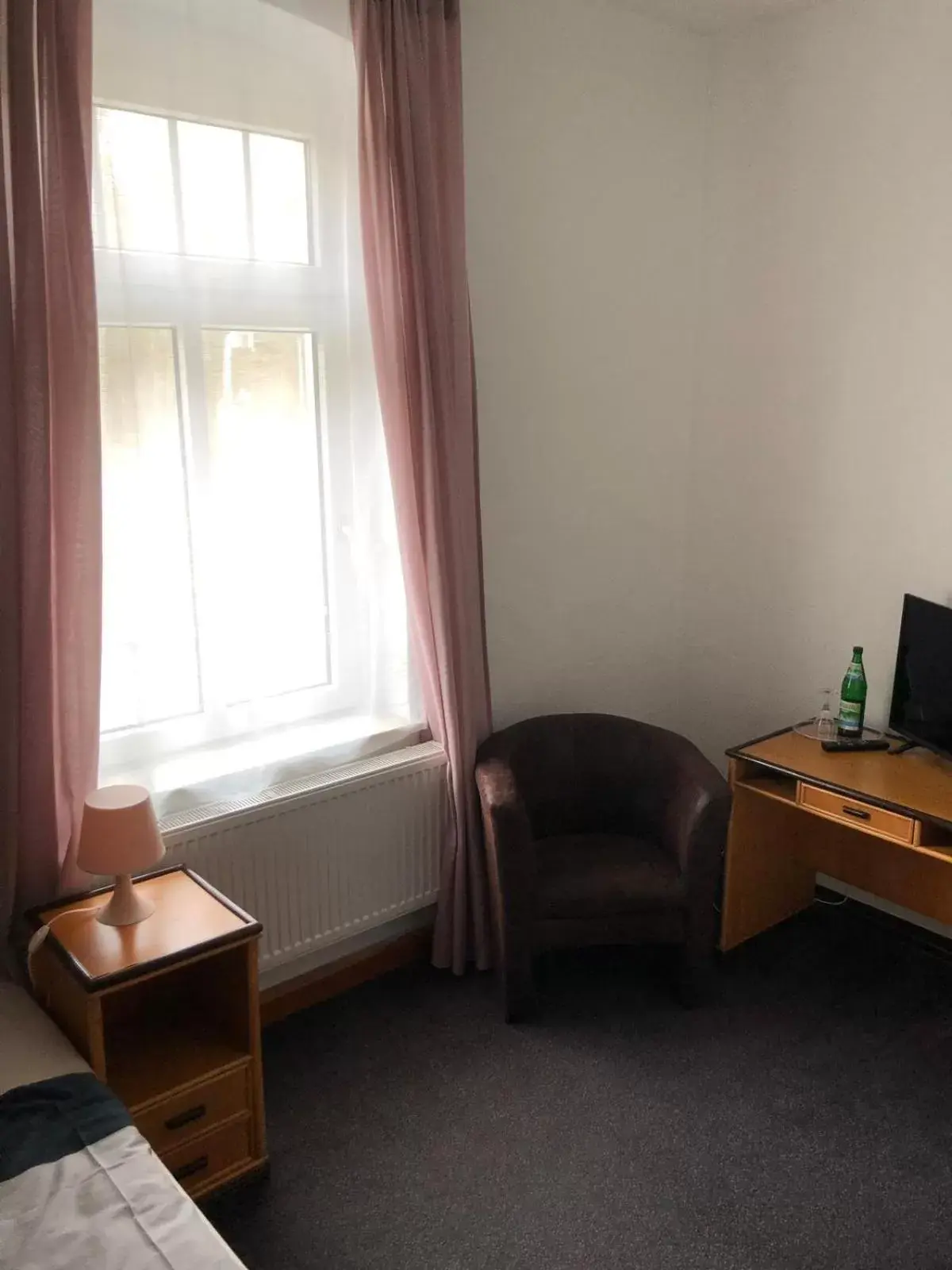 Bedroom, Seating Area in Hotel zur Köppe