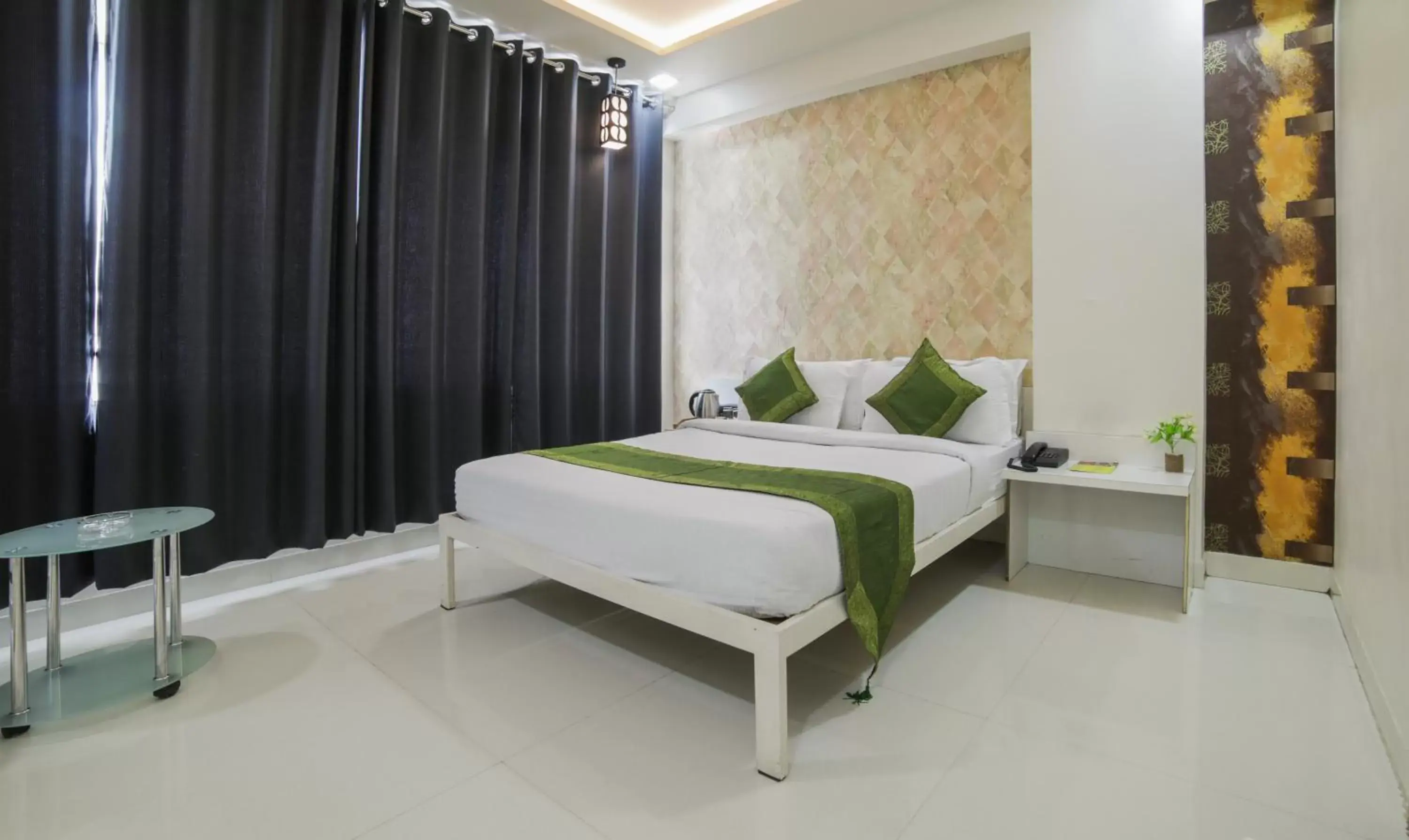 Bedroom, Bed in Itsy Hotels Le Clover Bedroom, Bed in Itsy Hotels Le Clover