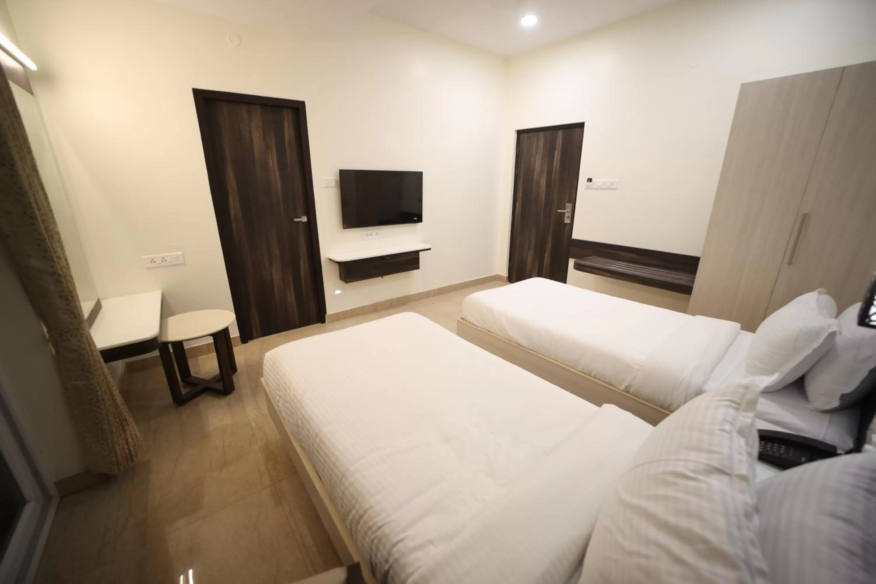 Photo of the whole room, Bed in Avenue 11 Premium Stays Madurai