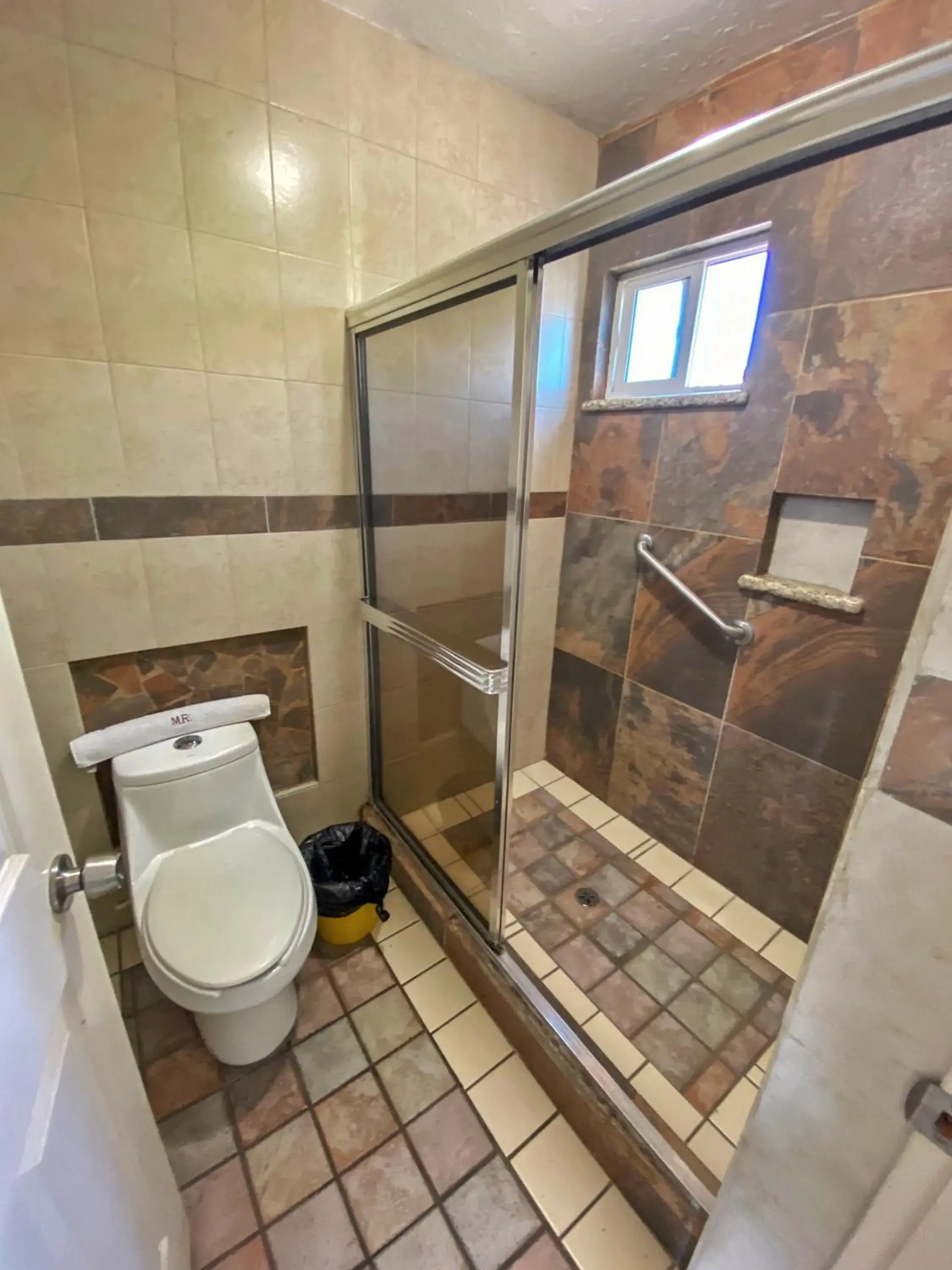 Shower, Bathroom in Motel Reno