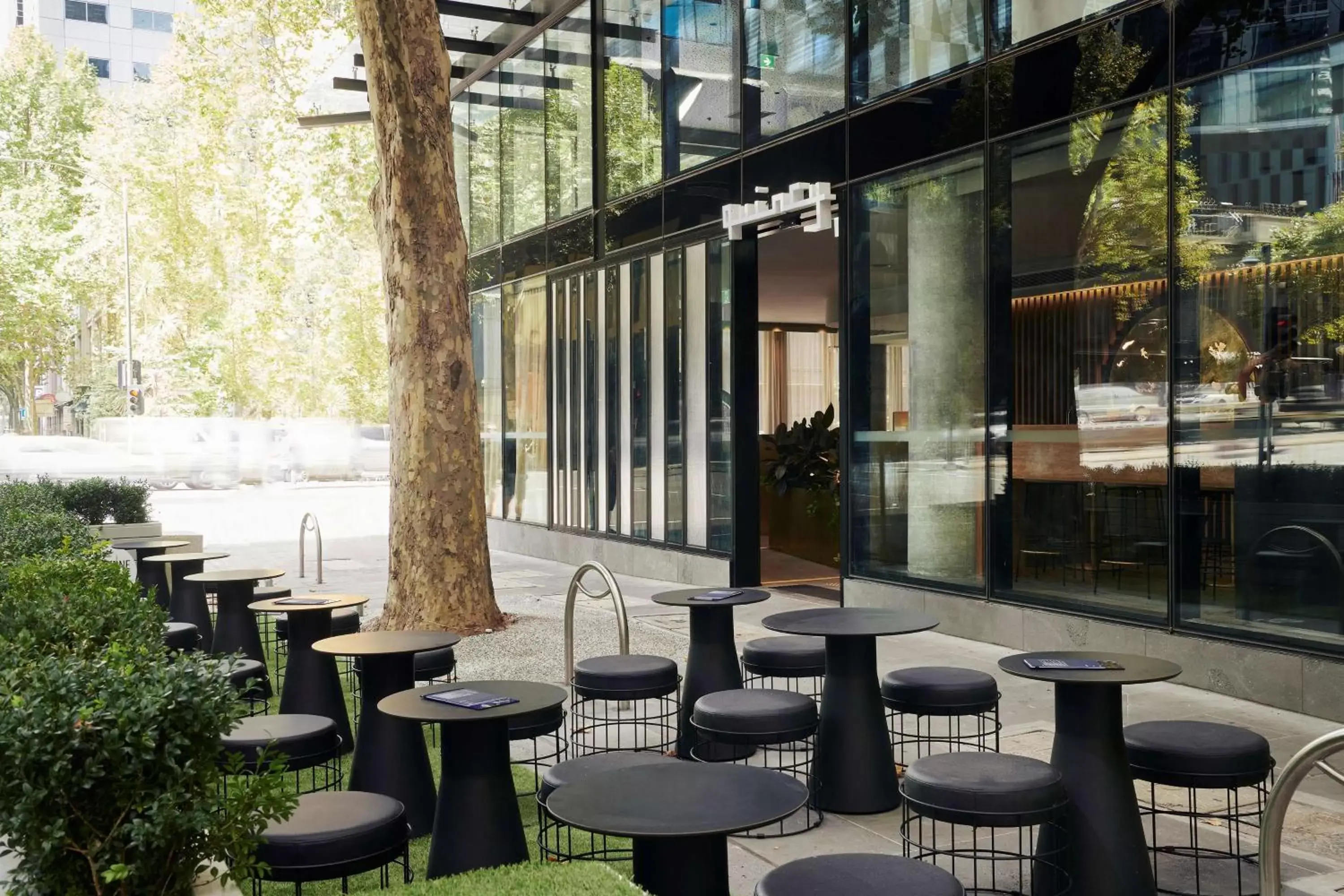 Property building, Lounge/Bar in Quincy Hotel Melbourne