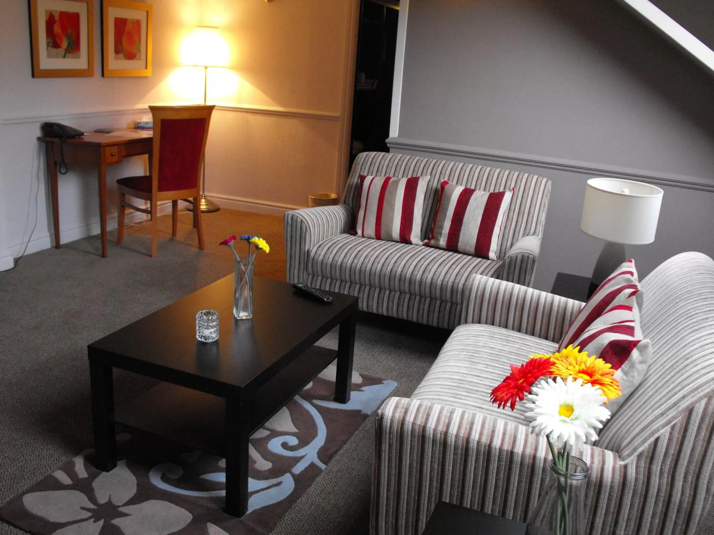 Living room, Seating Area in Gomersal Park Hotel & Dream Spa