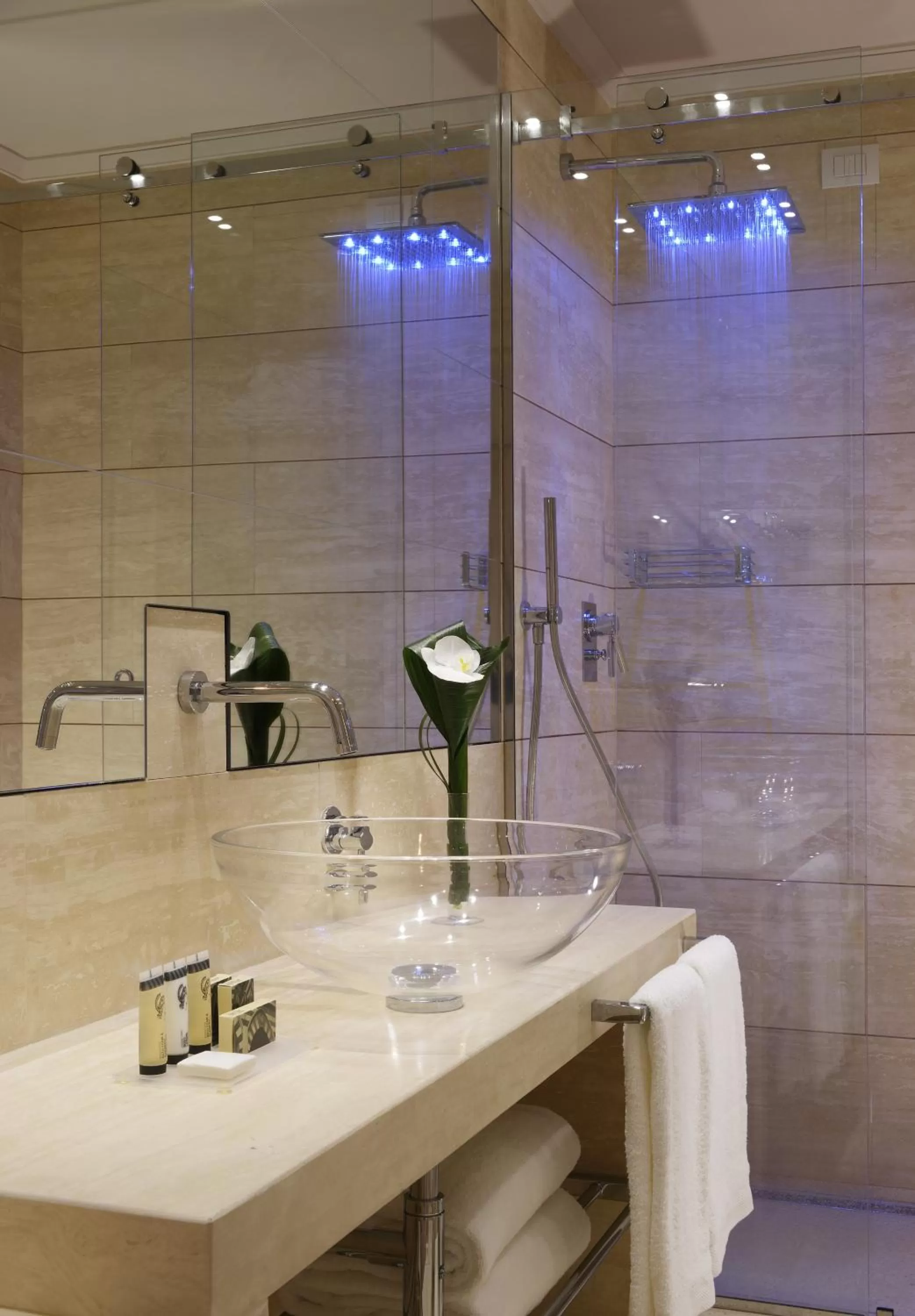 Bathroom in Grand Hotel Minerva