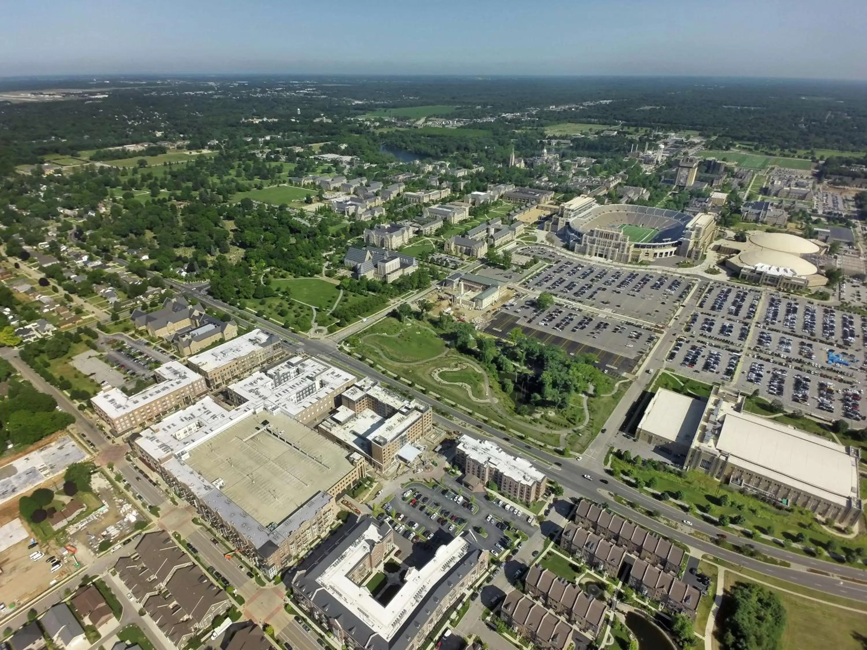 Property building, Bird's-eye View in Embassy Suites by Hilton South Bend