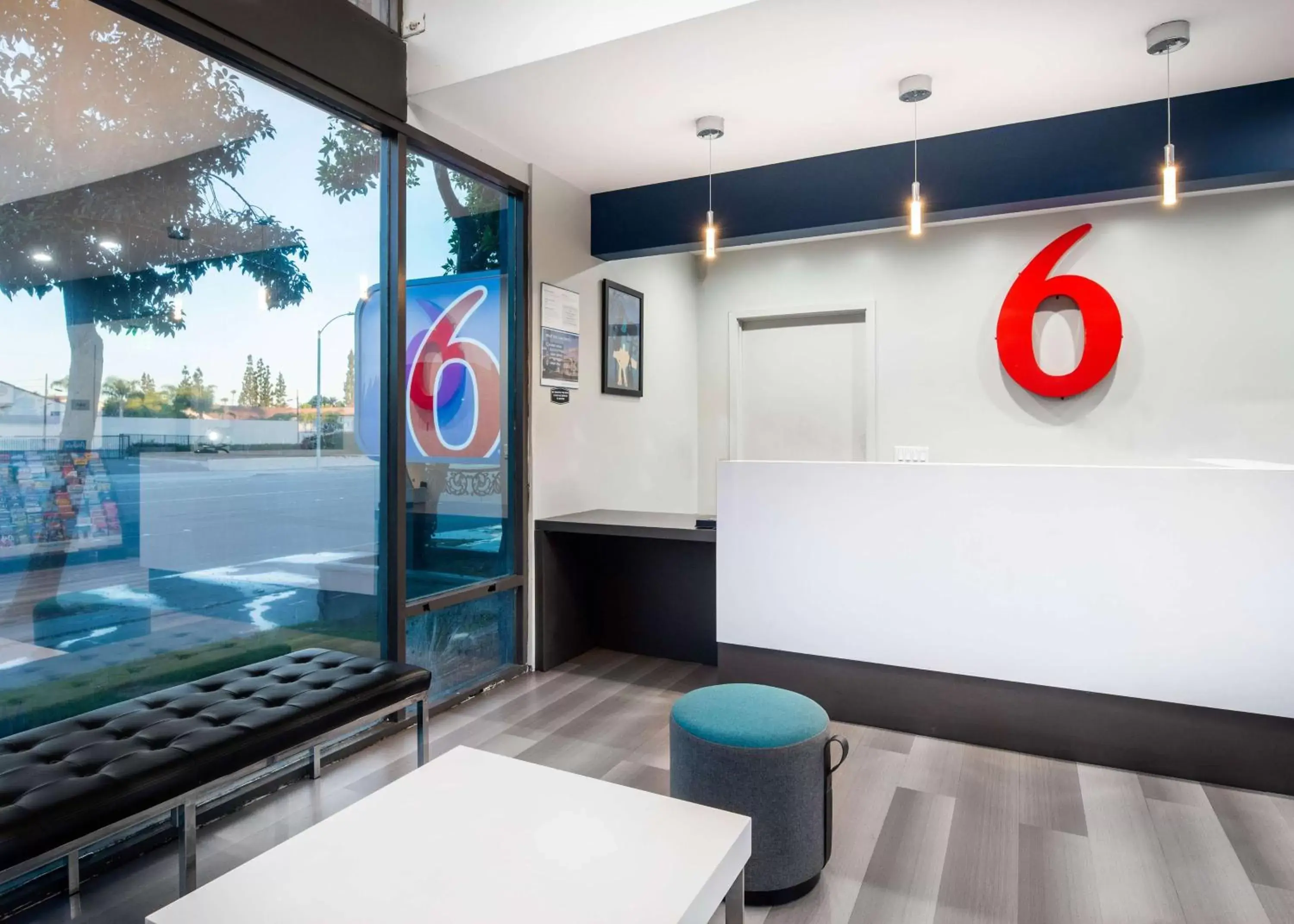 Lobby or reception in Motel 6-Anaheim, CA - Convention Center