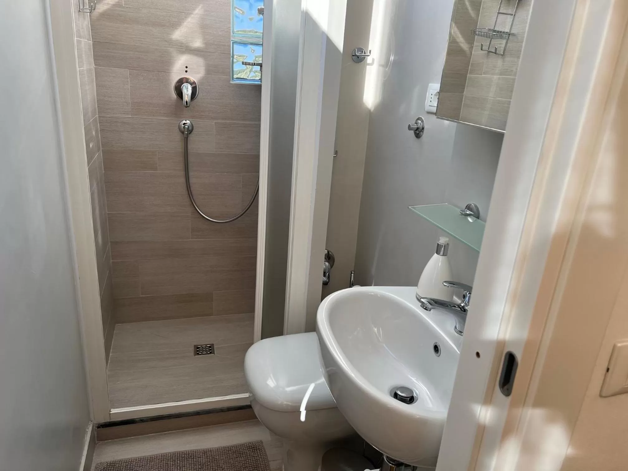 Bathroom in B&B Sei Cipressi